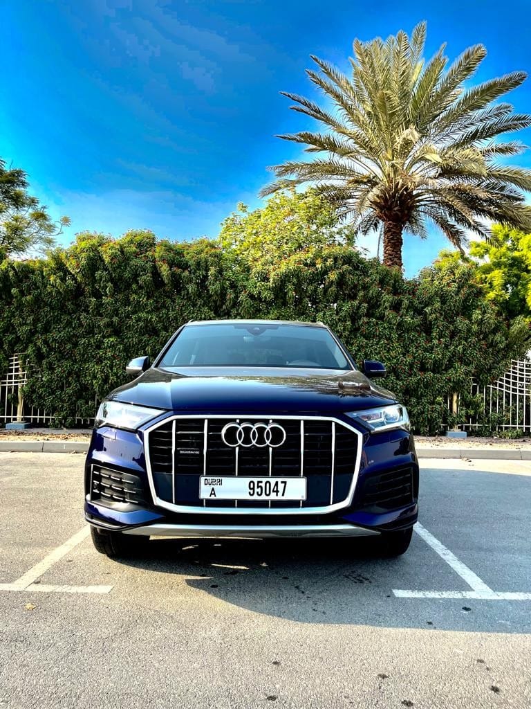 AUDI Q7 - Image 1