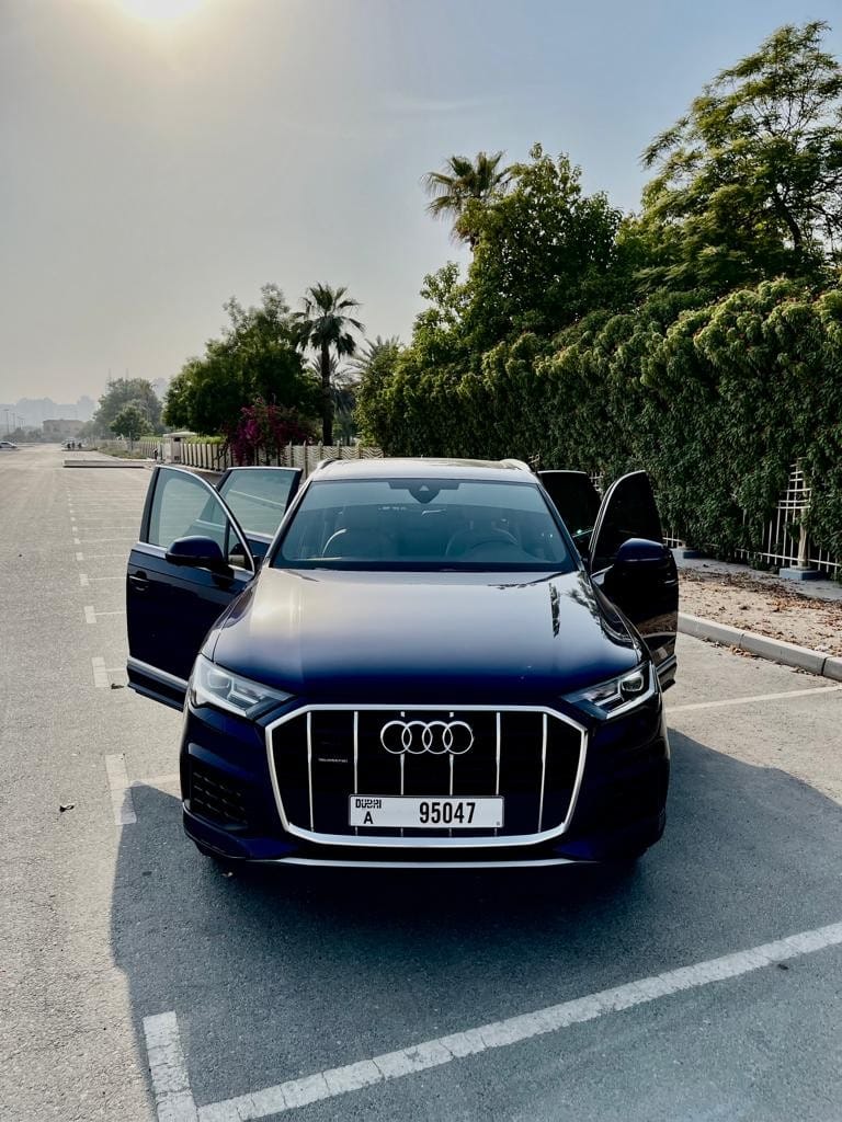 AUDI Q7 - Image 2