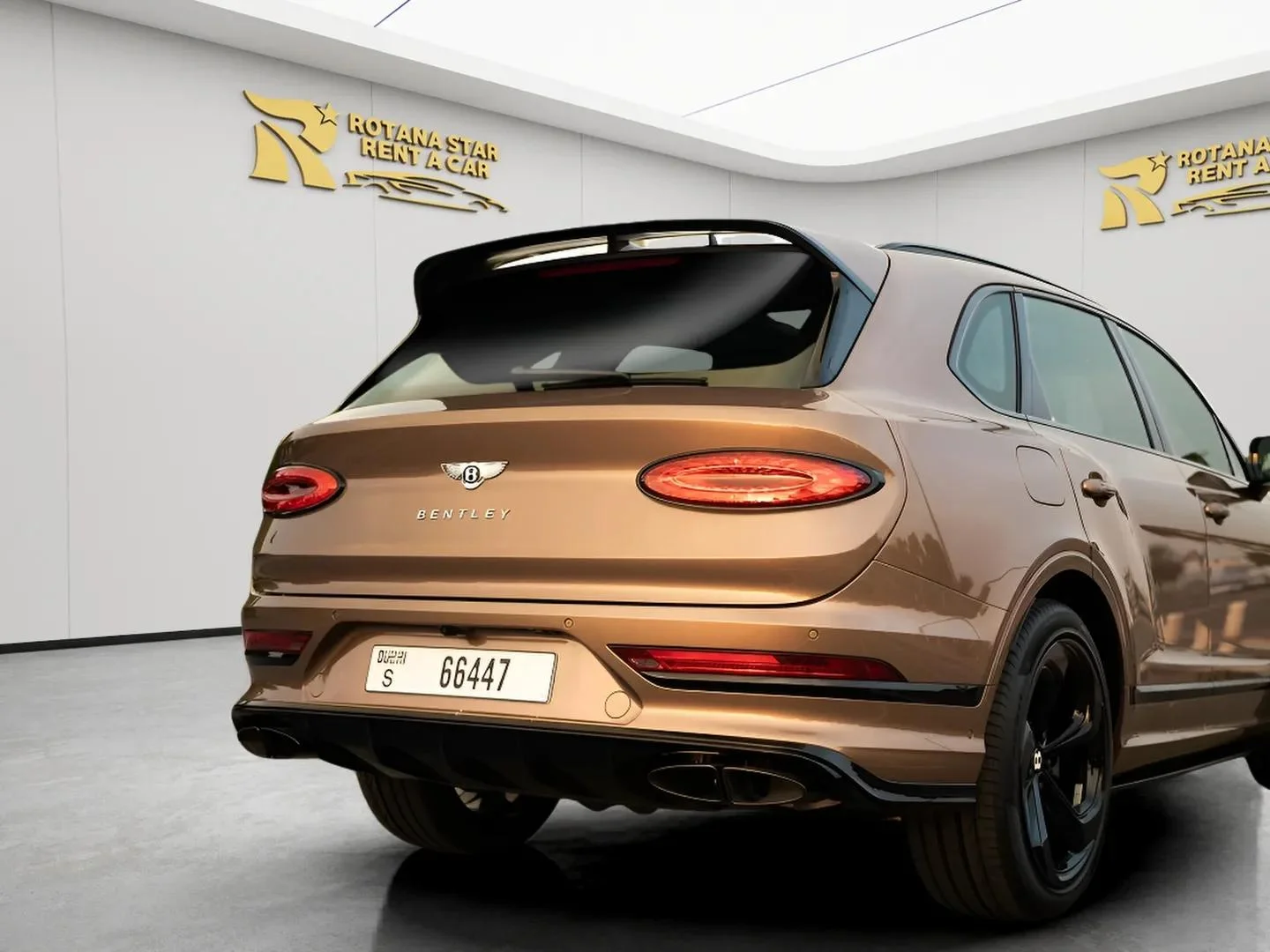 BENTLEY Bentayga - Image 4