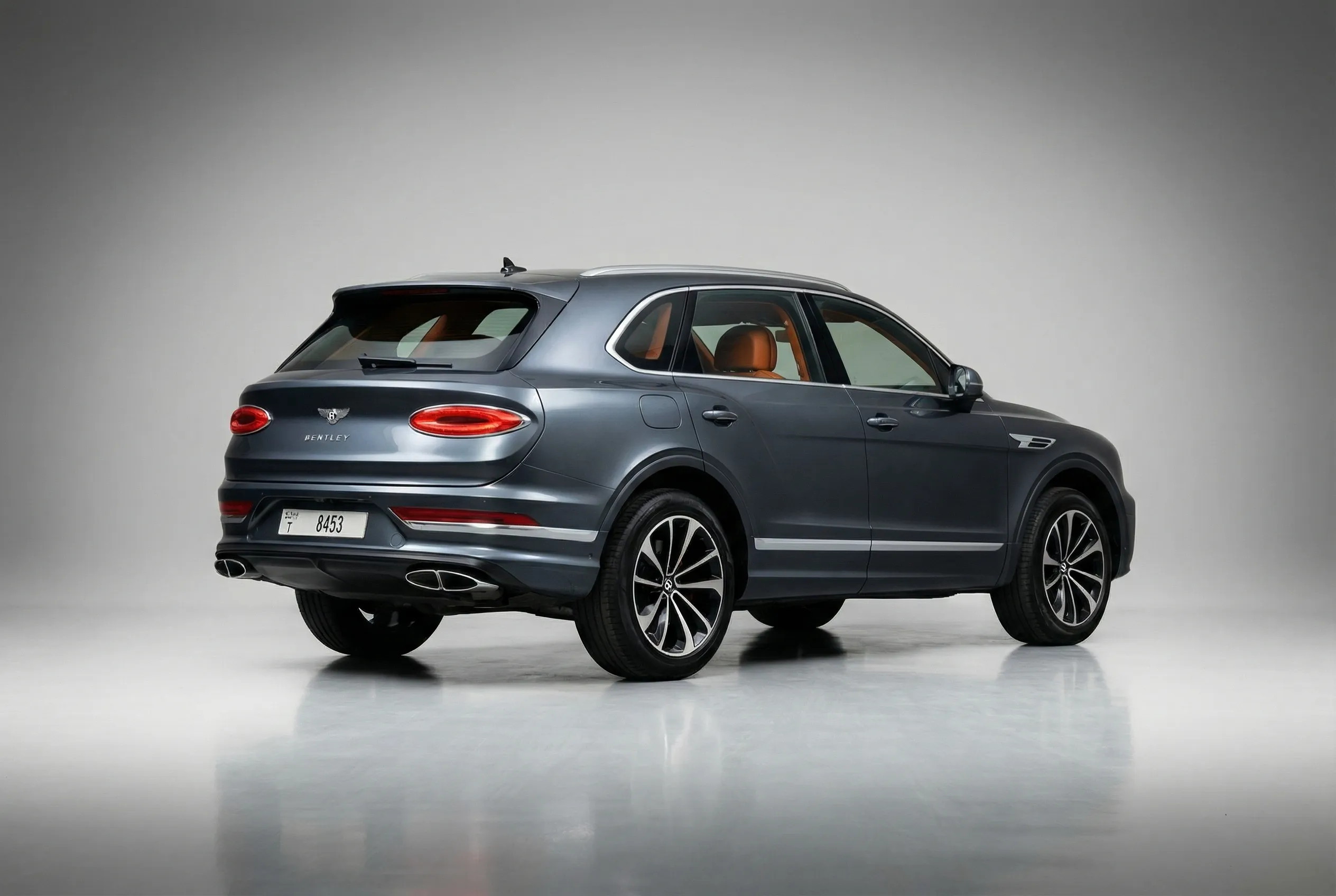 BENTLEY Bentayga - Image 4
