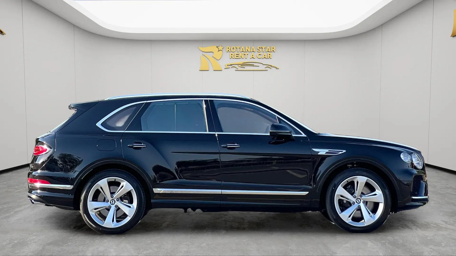 BENTLEY Bentayga - Image 5