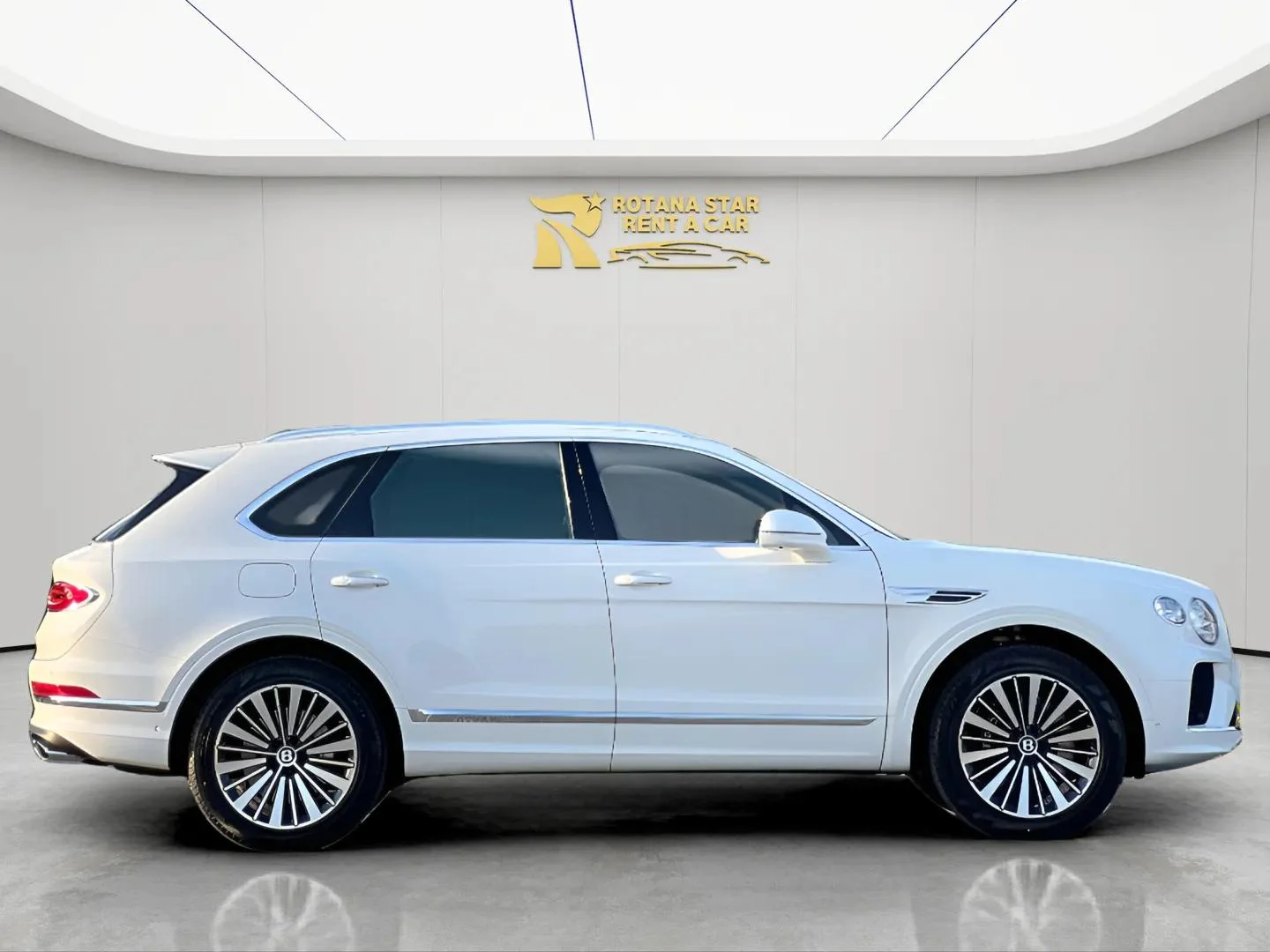 BENTLEY Bentayga - Image 5