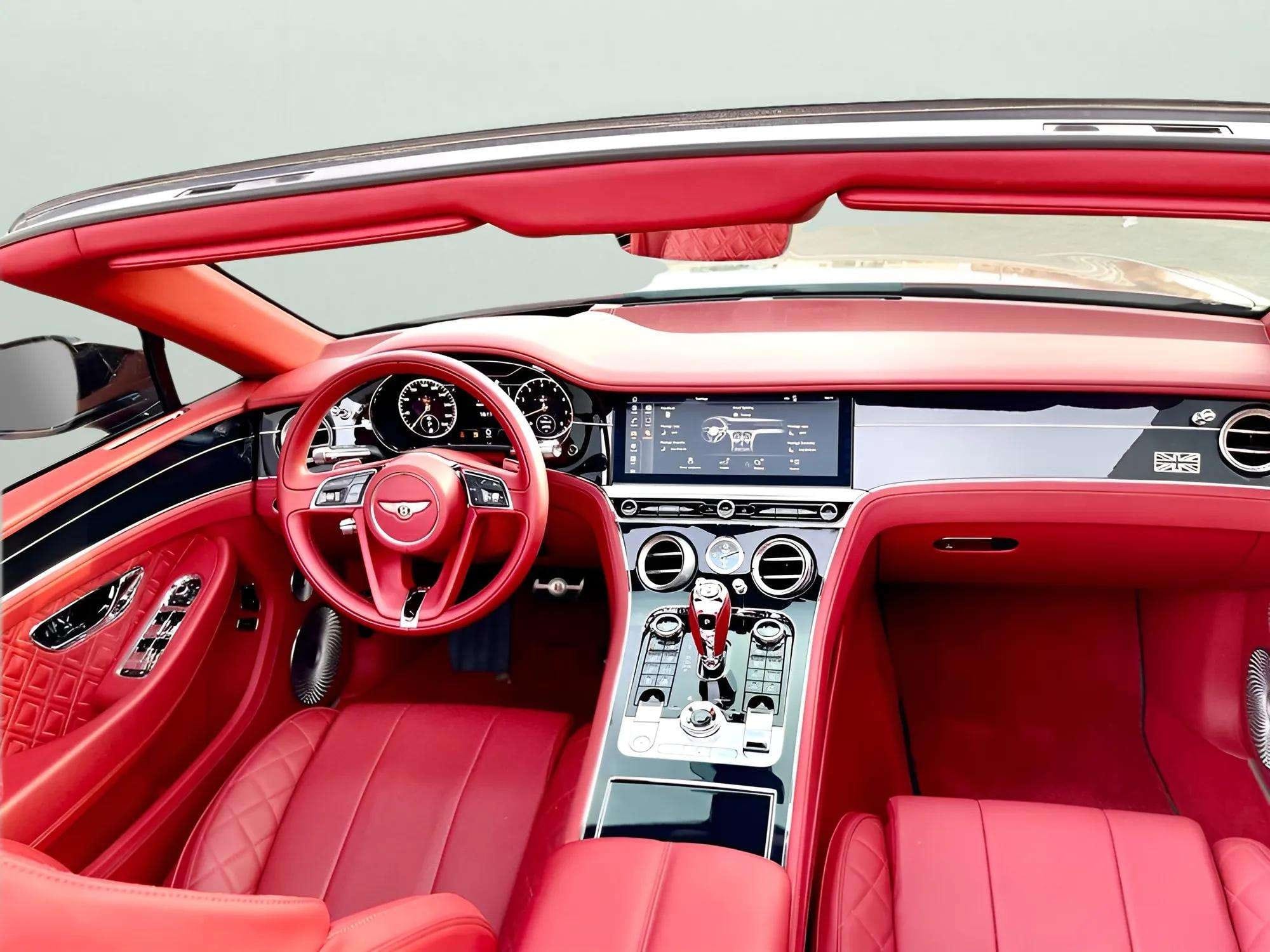 BENTLEY Continental GTC - Image 7