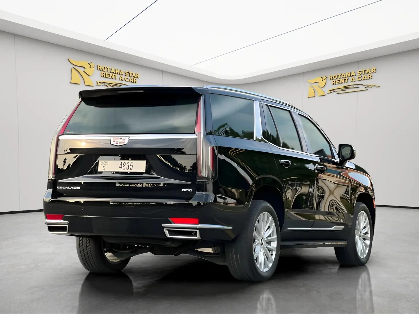 CADILLAC Escalade - Image 4