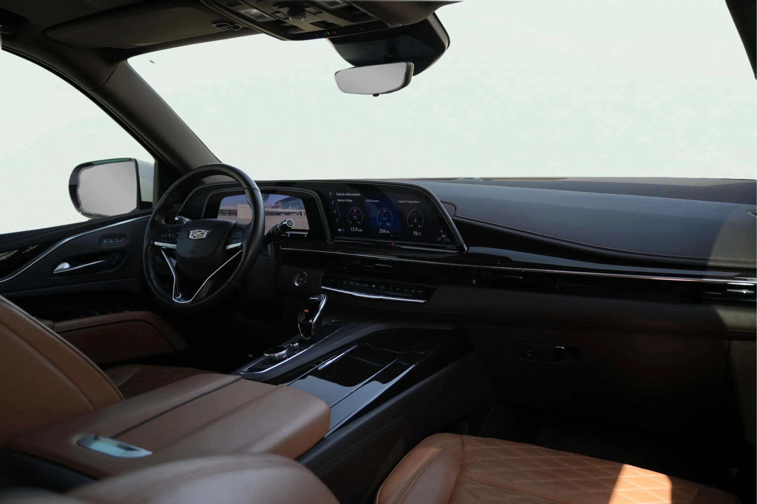 CADILLAC Escalade - Image 6