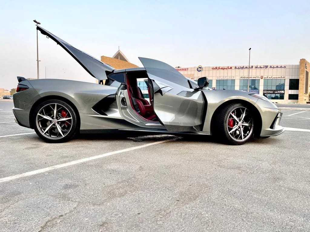 CHEVROLET Corvette Stingray - Image 7