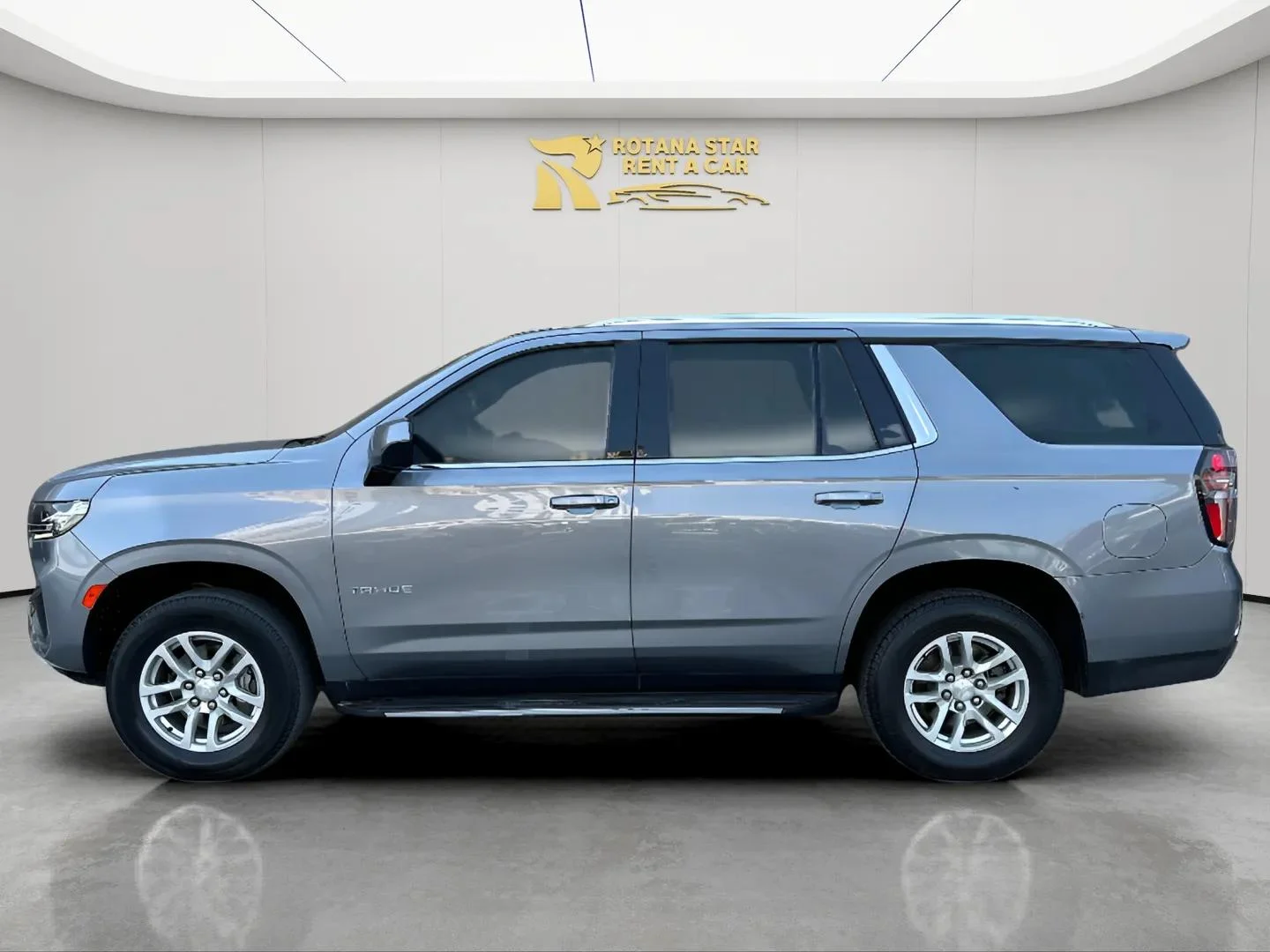 CHEVROLET Tahoe - Image 2