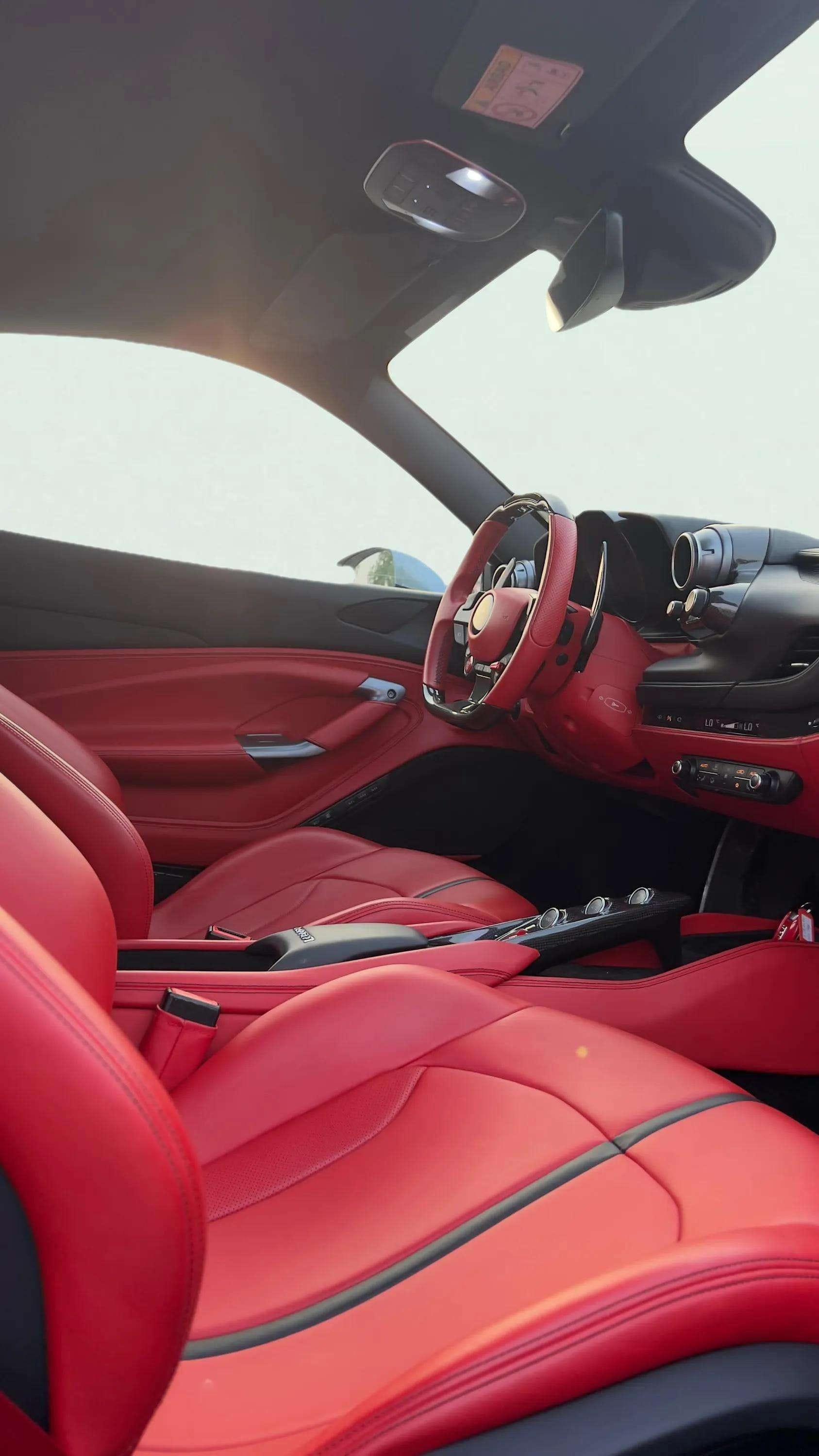 FERRARI F8 Tributo - Image 7