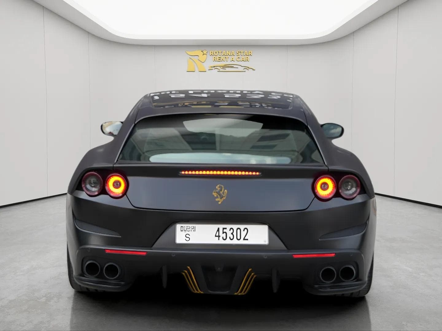 FERRARI GTC4 Lusso - Image 4