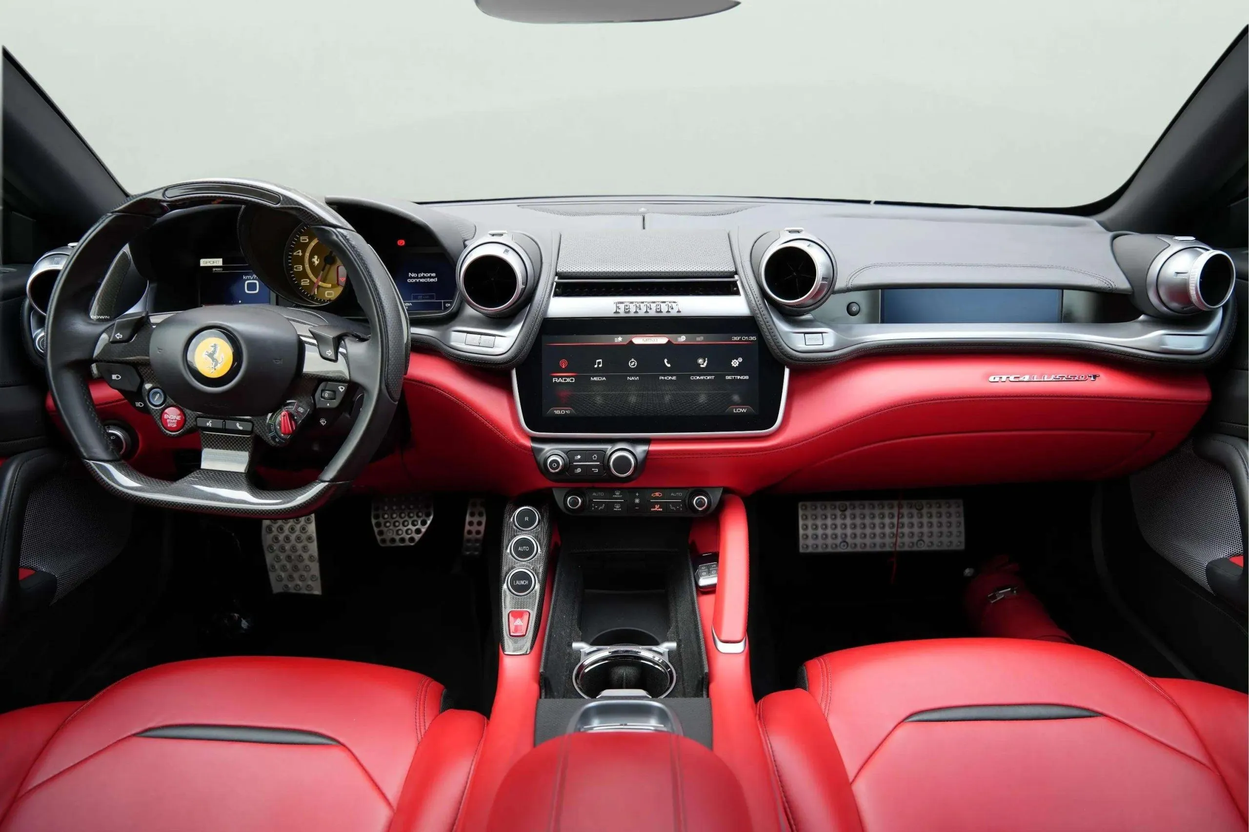 FERRARI GTC4 Lusso - Image 5