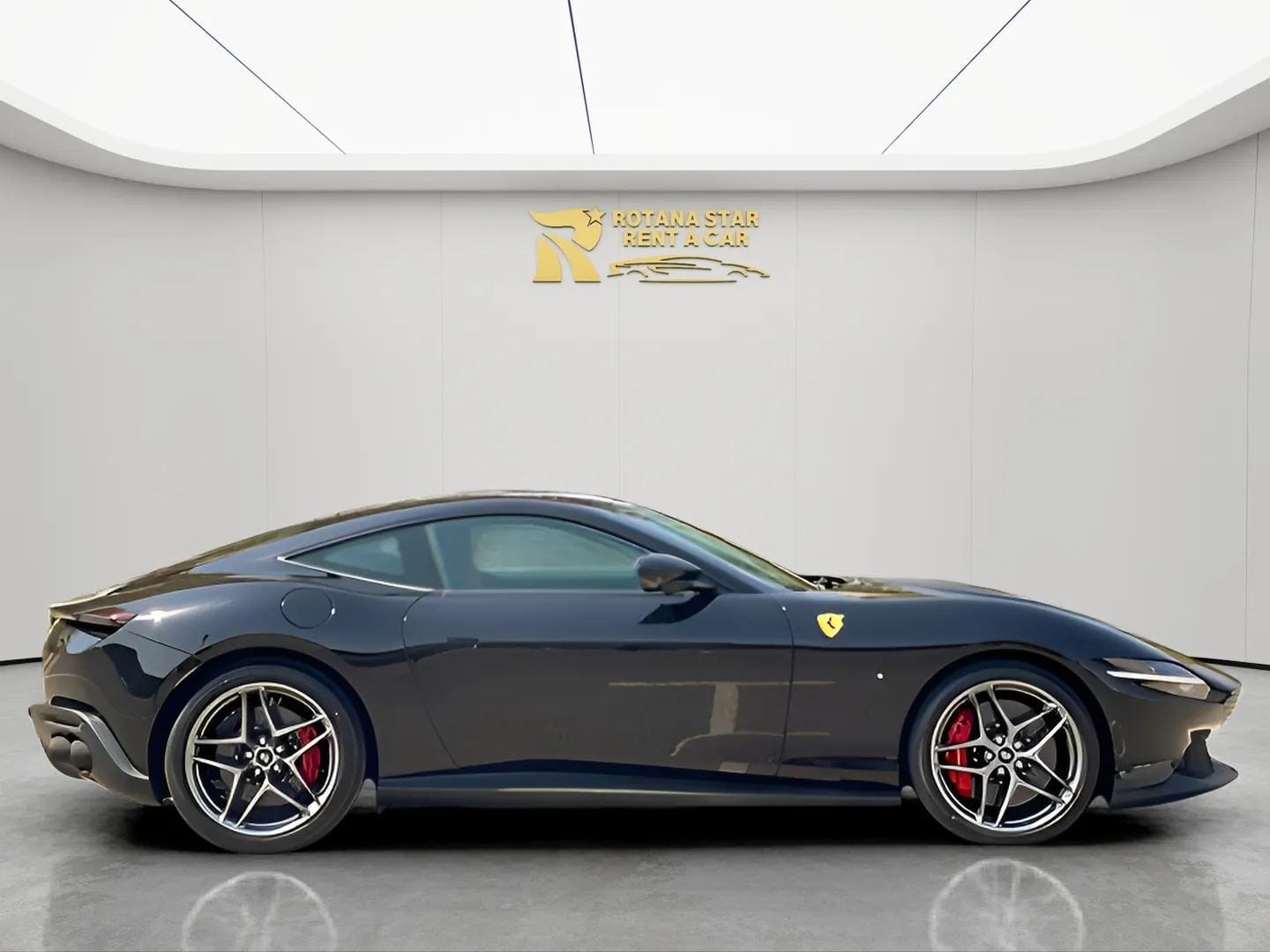 FERRARI Roma - Image 2