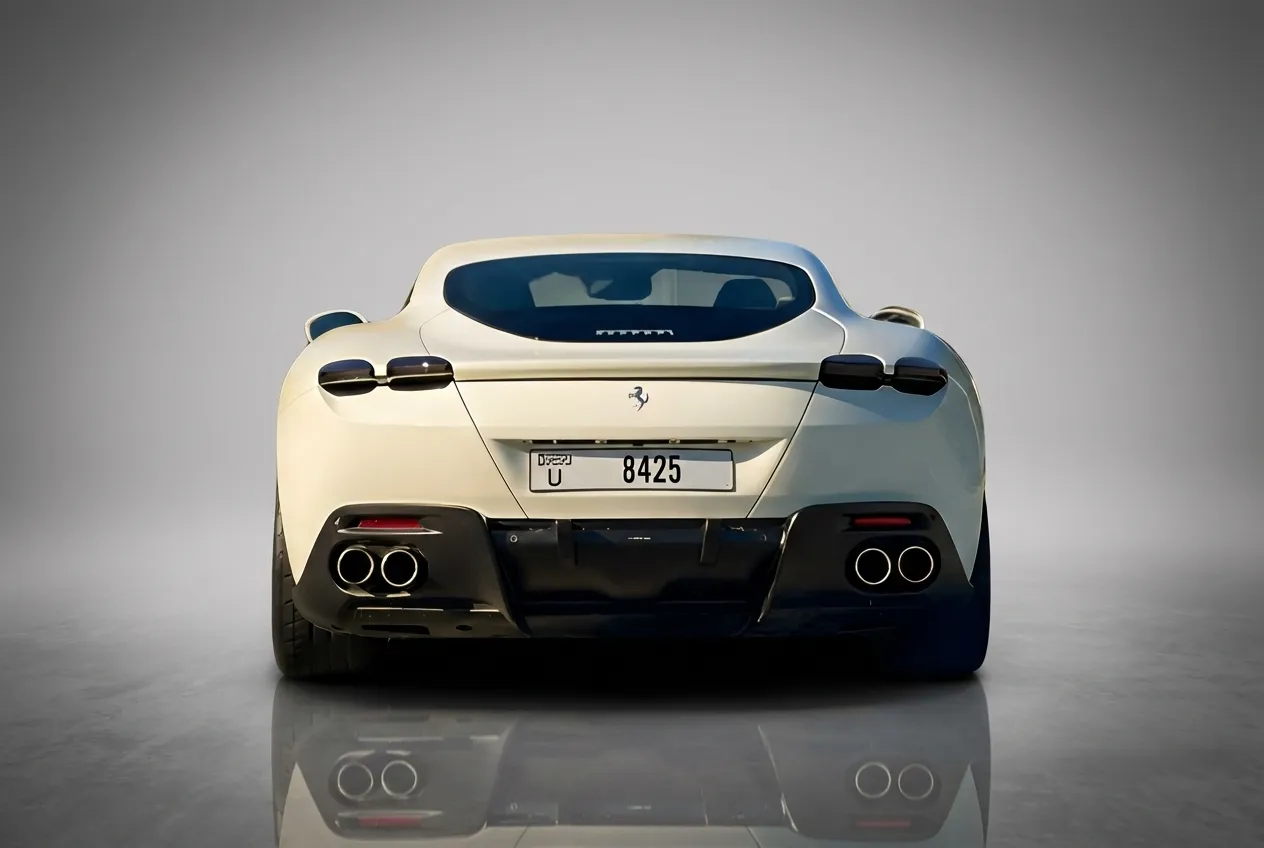 FERRARI Roma - Image 4