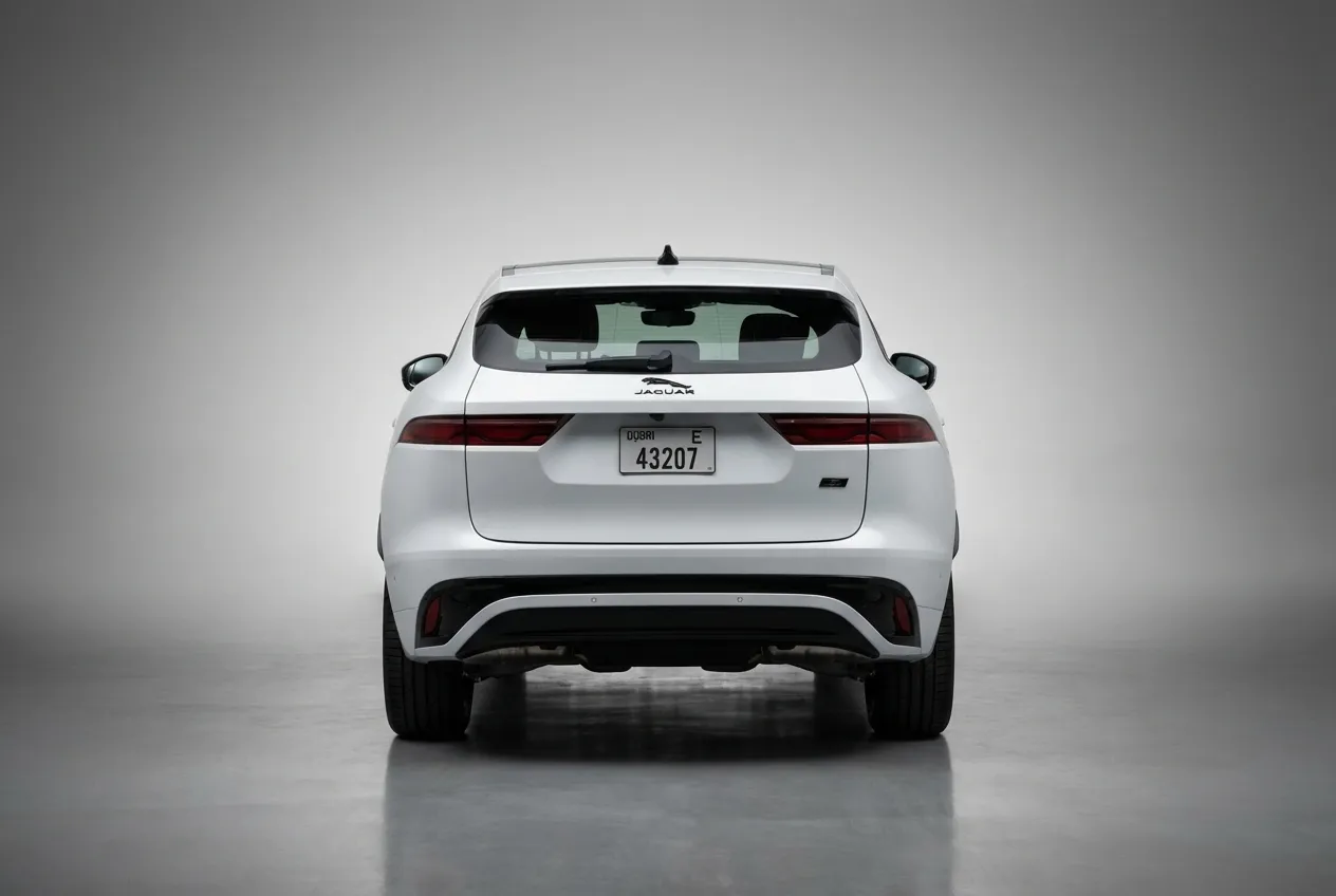 JAGUAR F-PACE - Image 4