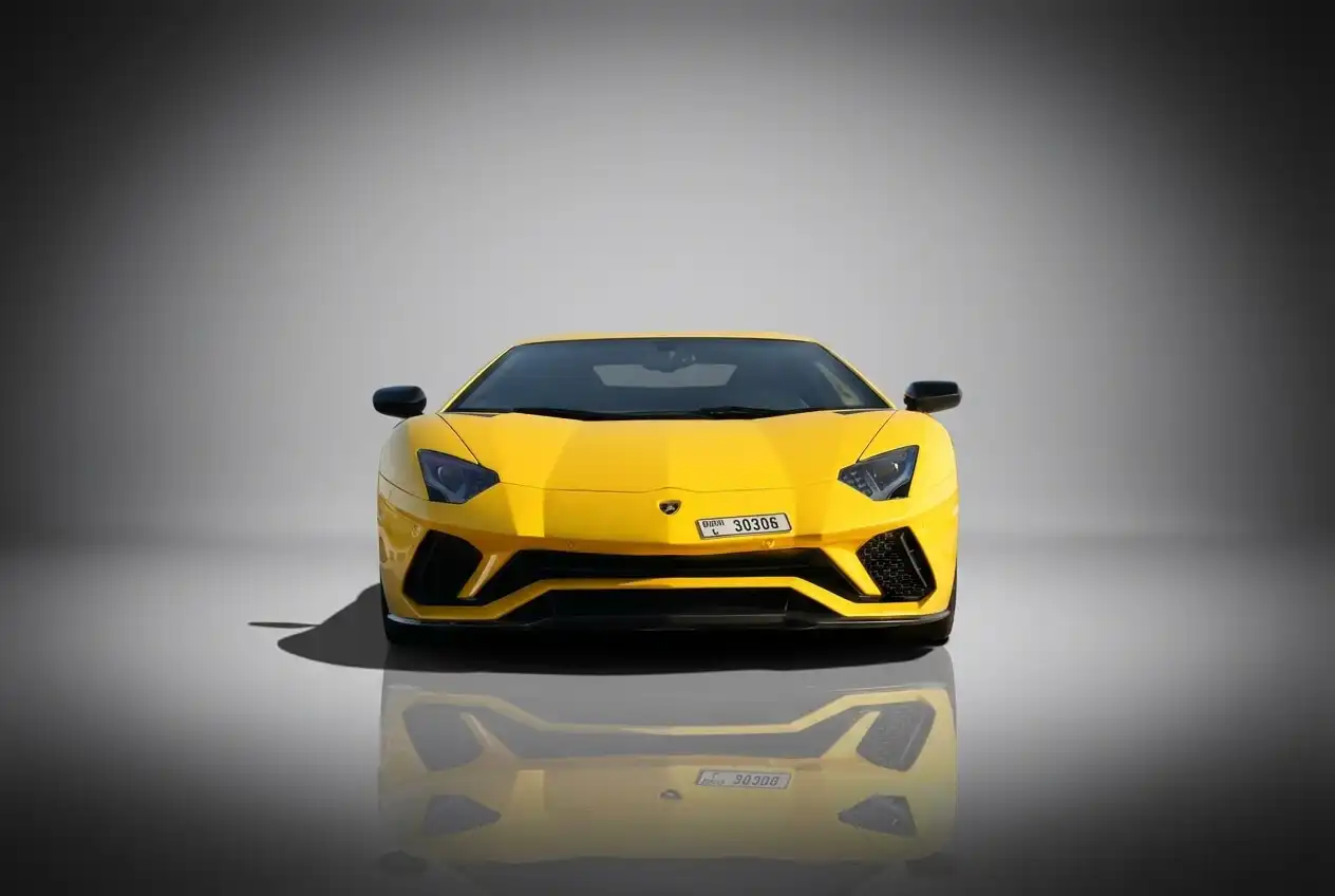 LAMBORGHINI Aventador S - Image 1