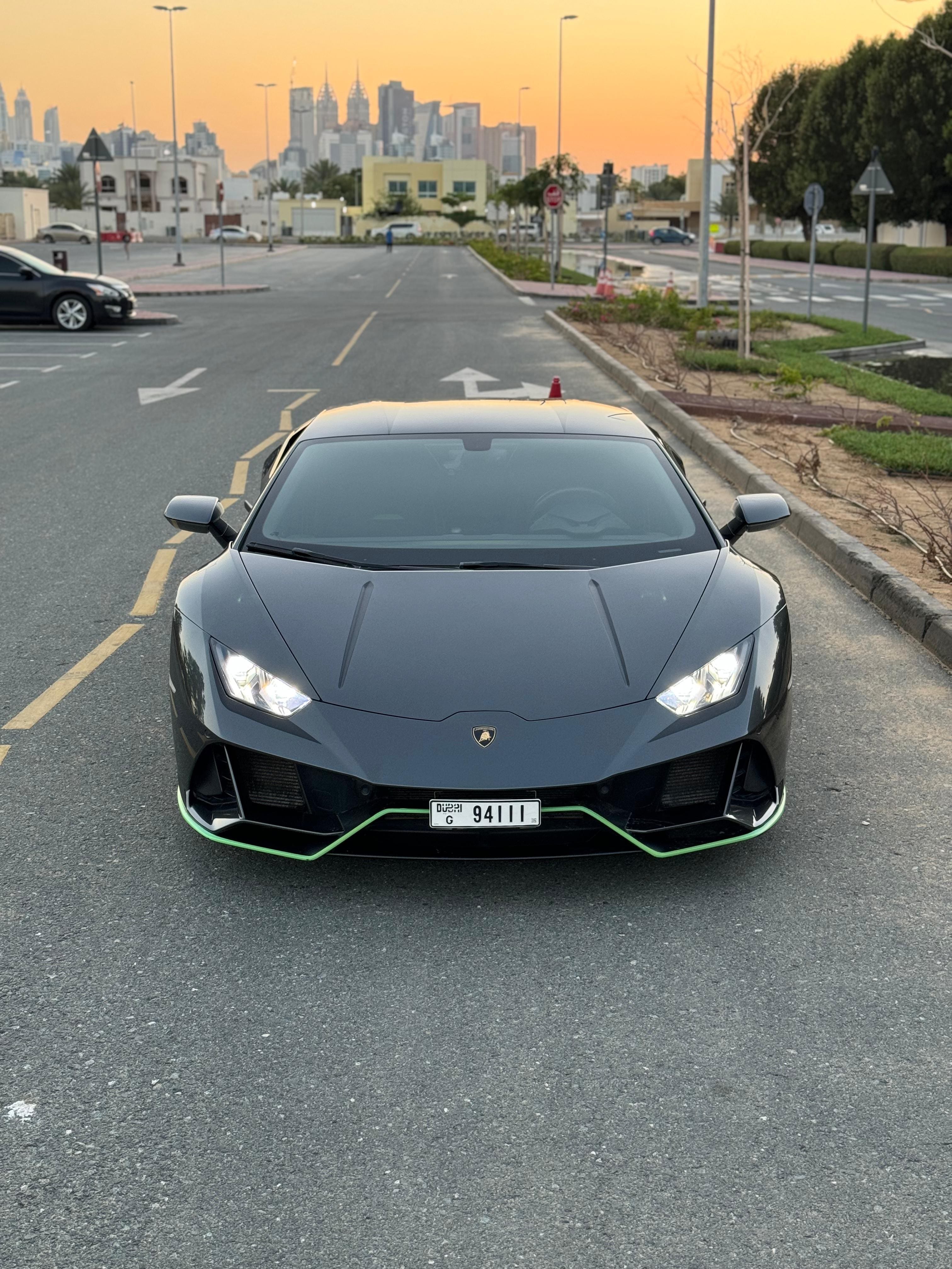 LAMBORGHINI Huracan EVO Coupe - Image 2