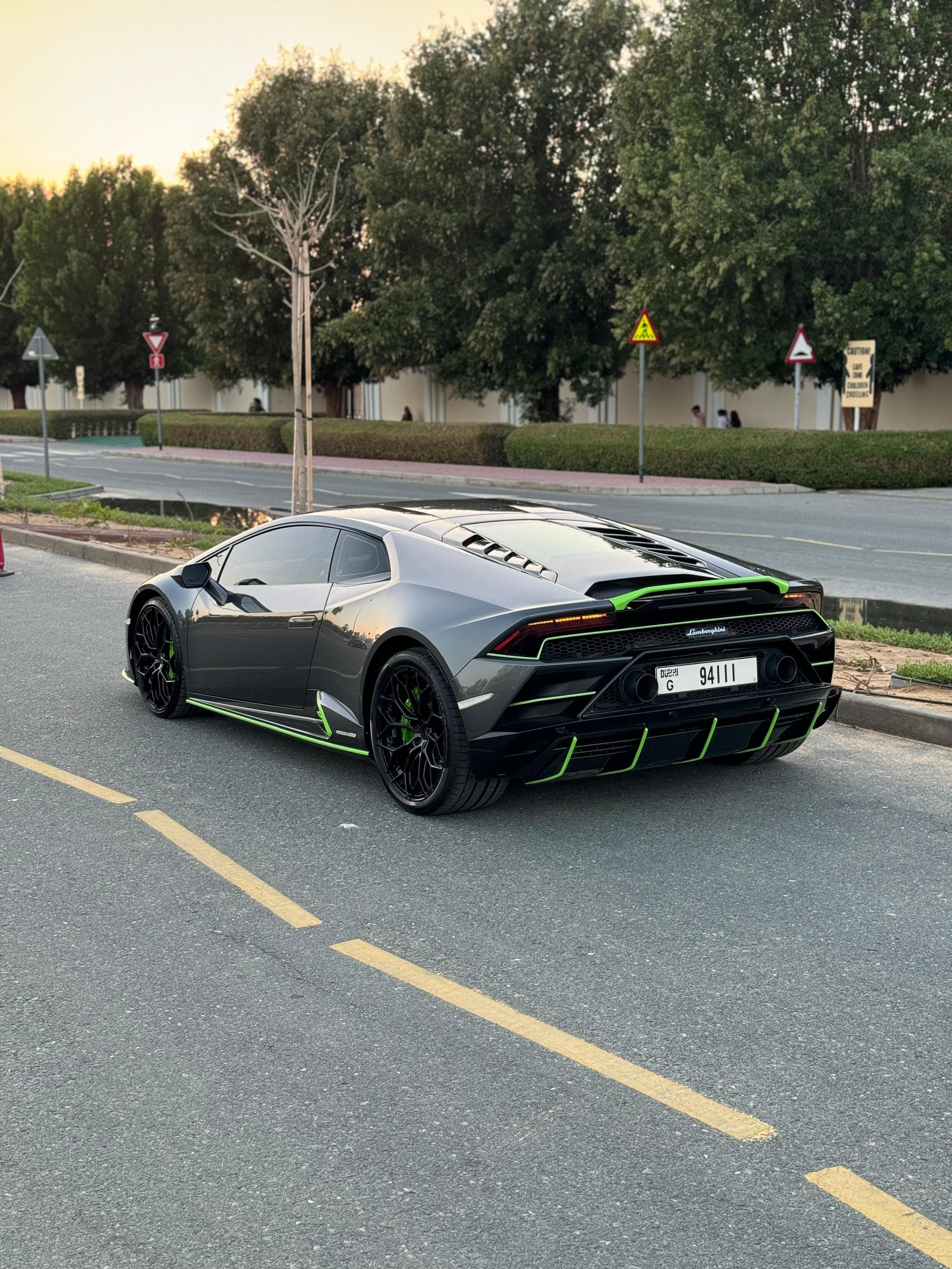 LAMBORGHINI Huracan EVO Coupe - Image 7