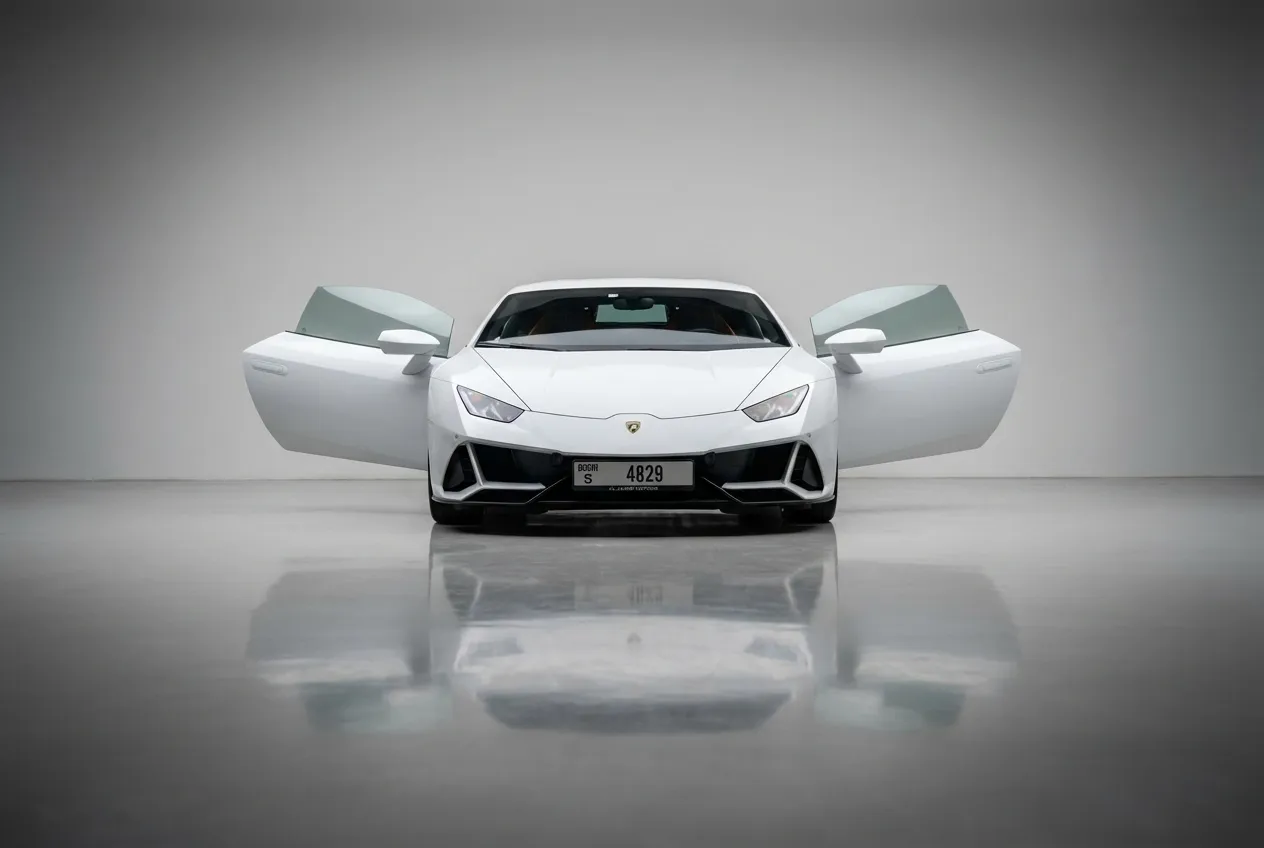 LAMBORGHINI Huracan EVO Coupe - Image 3