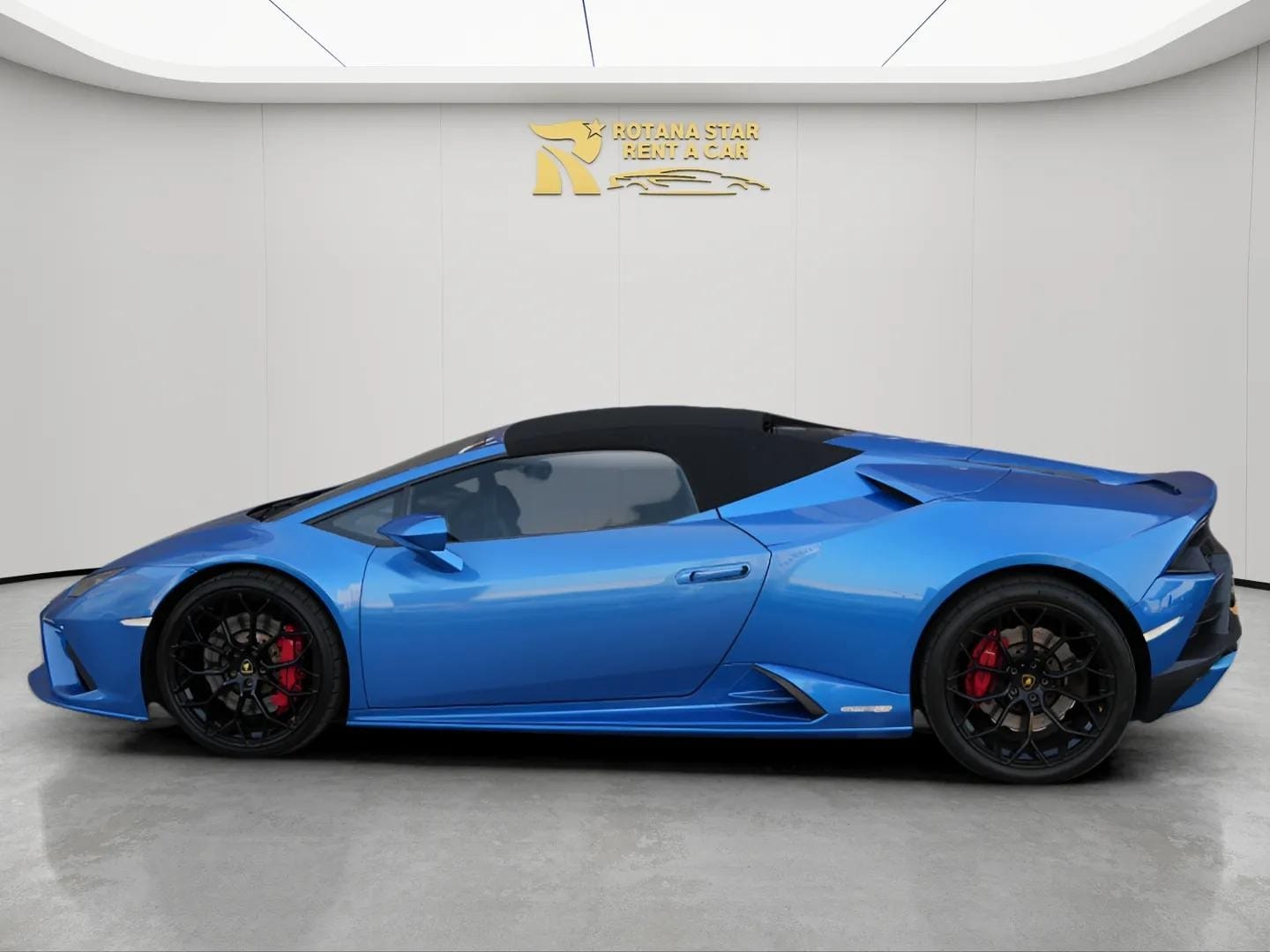 LAMBORGHINI Huracan EVO Spyder - Image 2