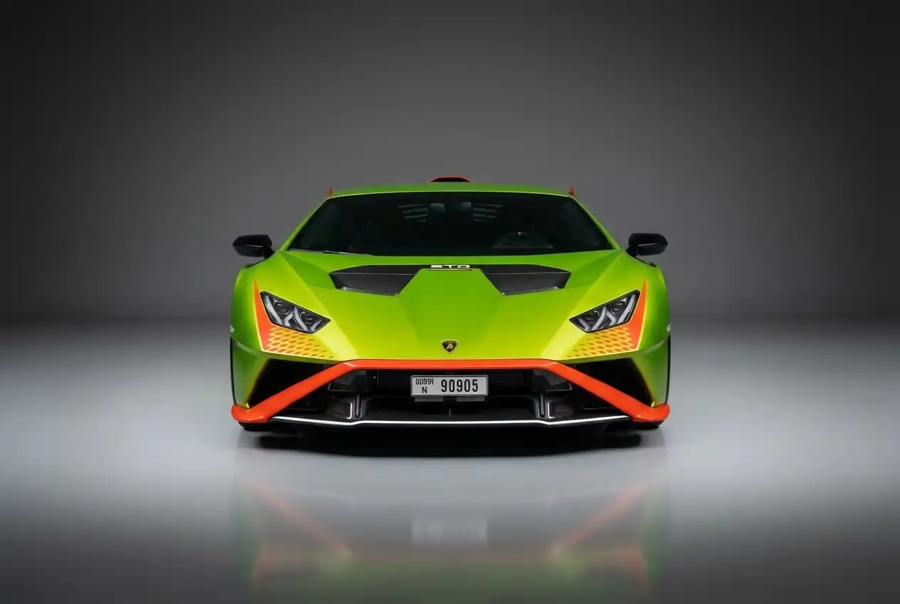 LAMBORGHINI Huracan STO - Image 1