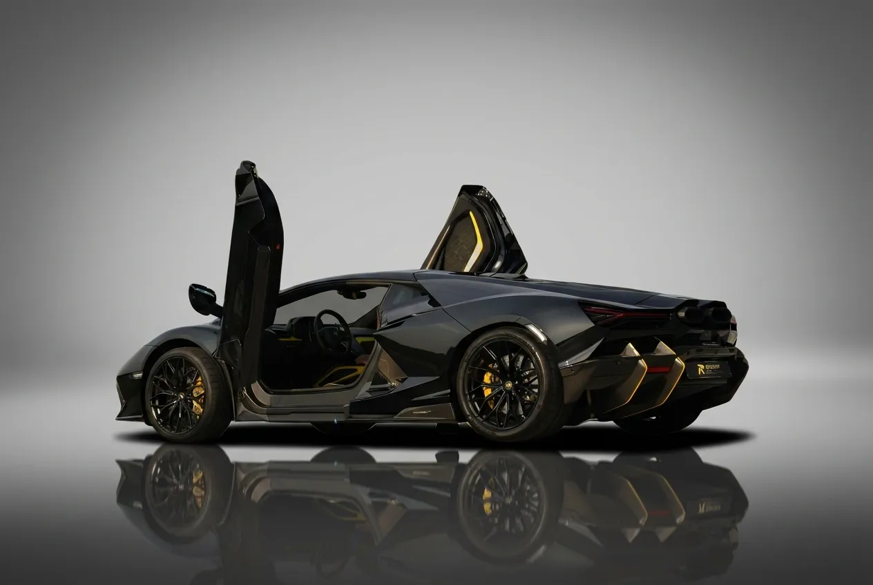 LAMBORGHINI Revuelto - Image 5