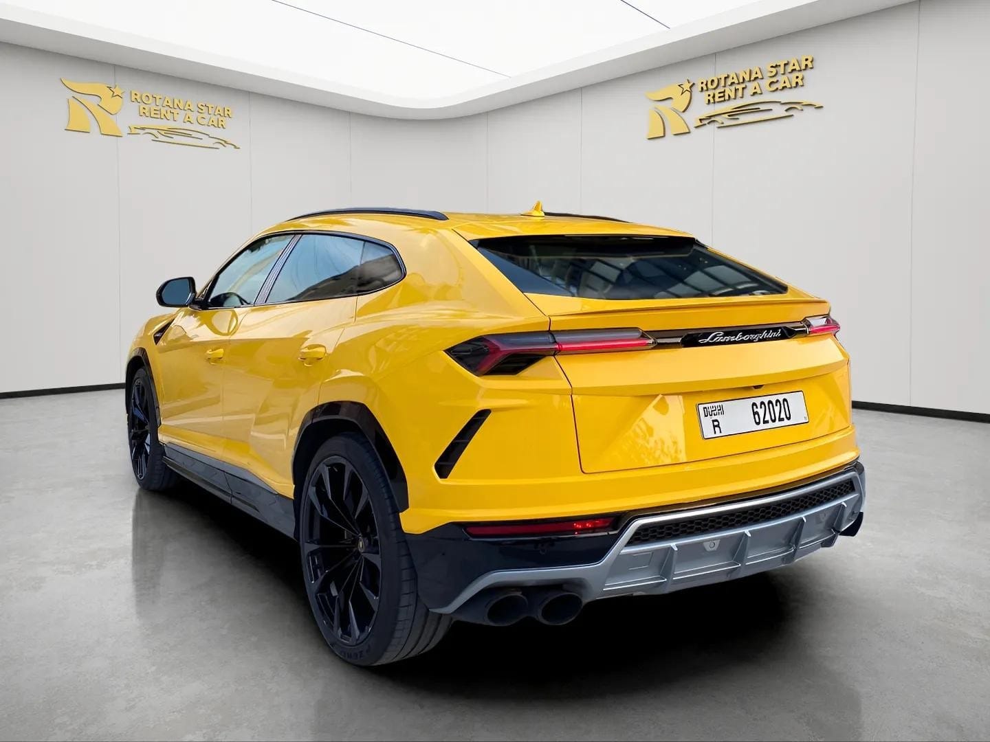 LAMBORGHINI Urus - Image 5