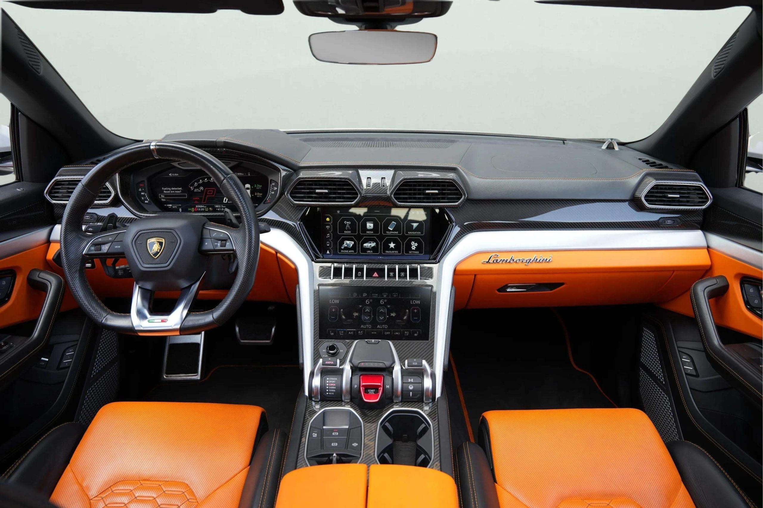 LAMBORGHINI Urus - Image 7