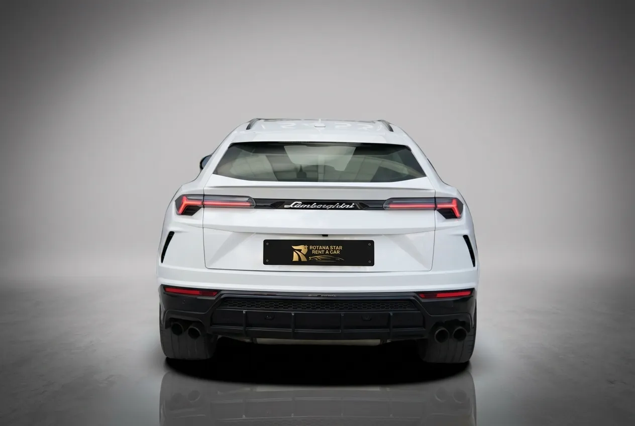 LAMBORGHINI Urus - Image 3