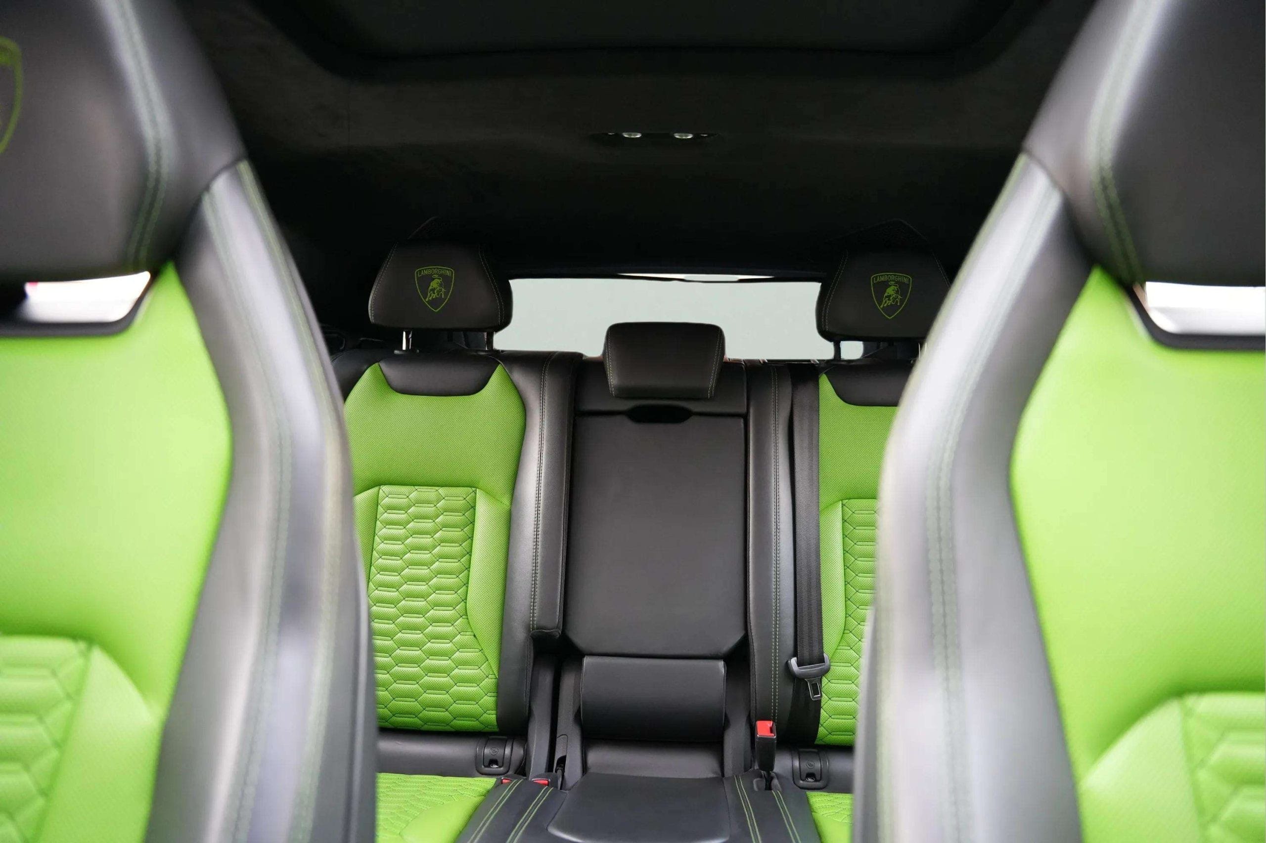 LAMBORGHINI Urus MY - Image 4