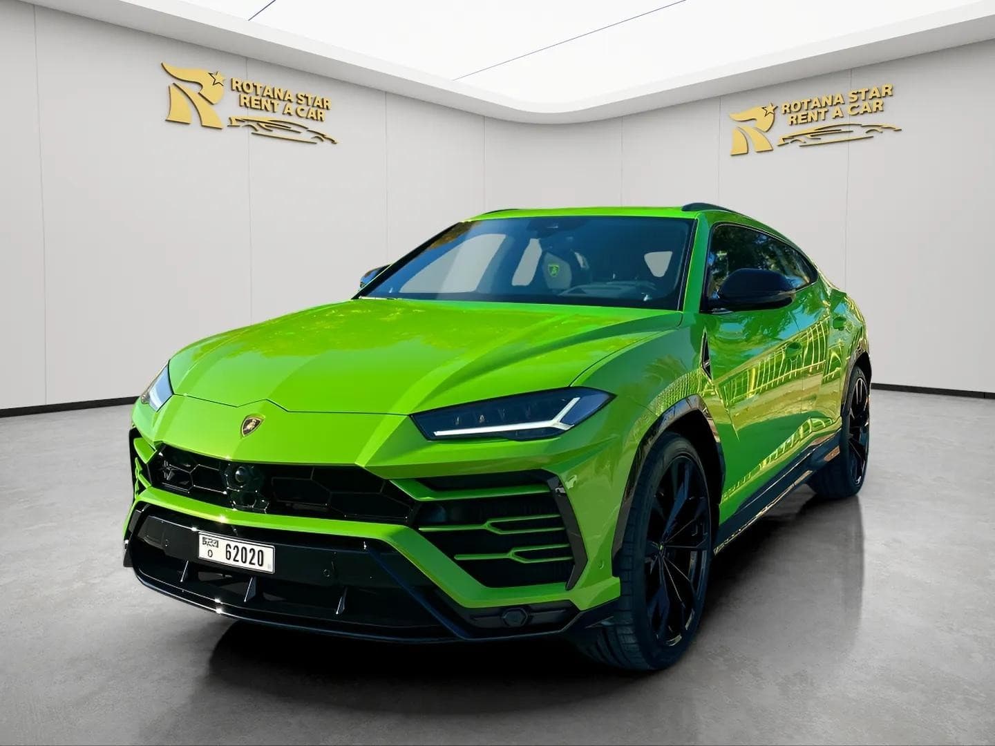 LAMBORGHINI Urus MY2