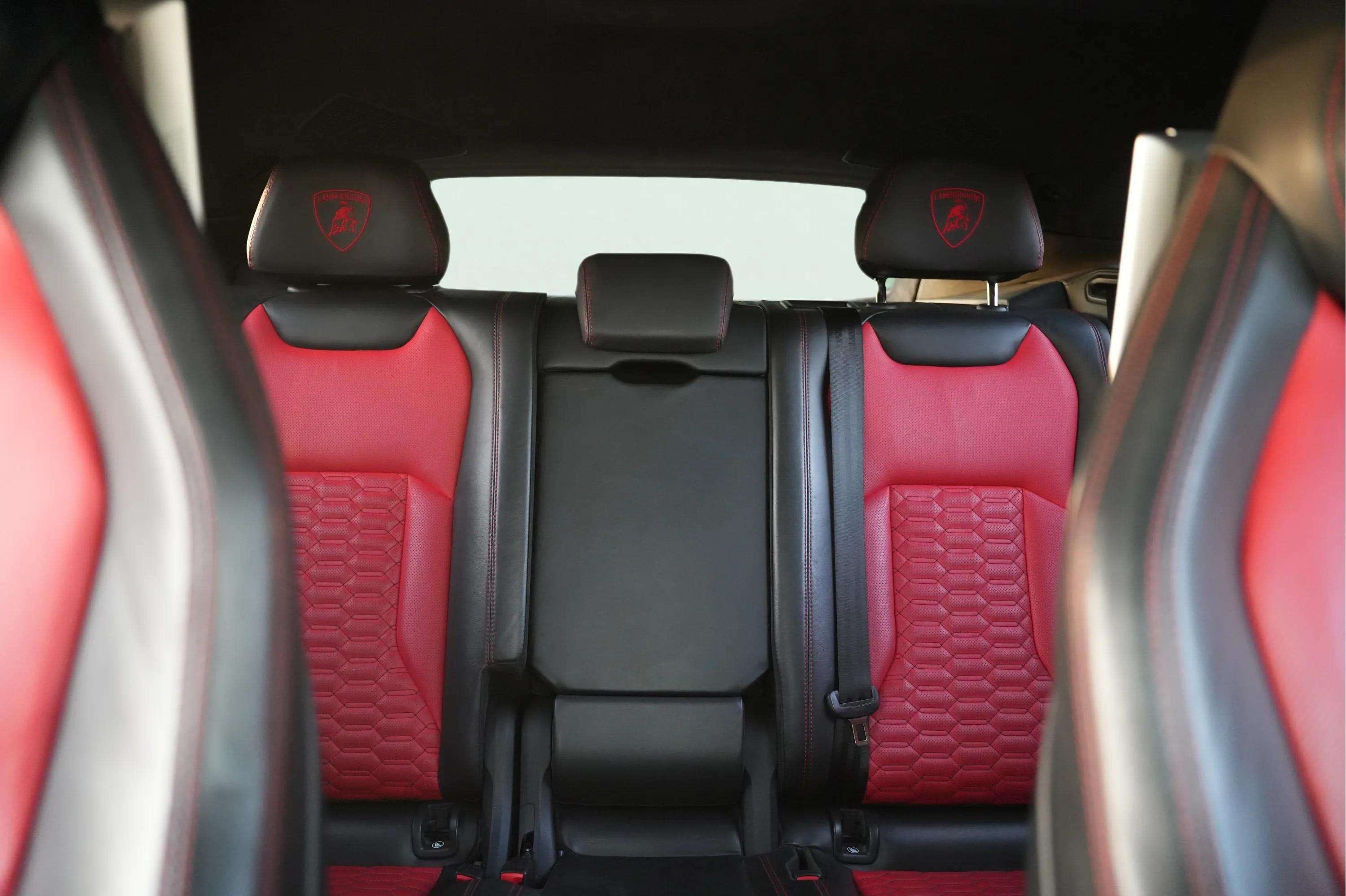 LAMBORGHINI Urus MY2 - Image 5