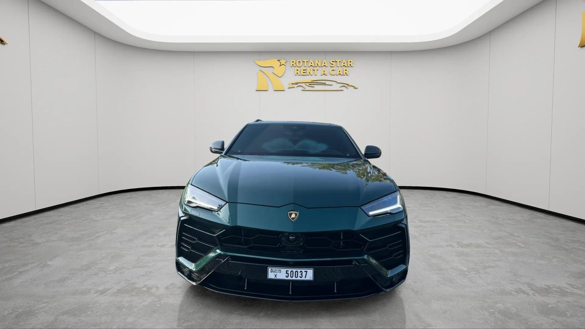 LAMBORGHINI Urus MY2 - Image 2