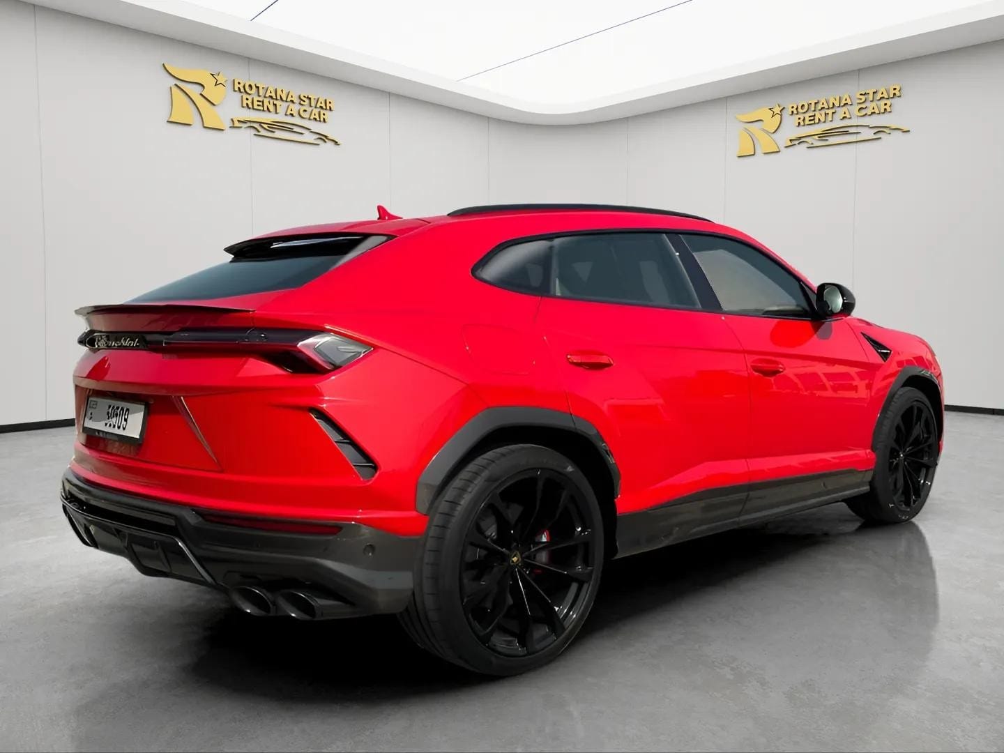 LAMBORGHINI Urus MY2 - Image 2