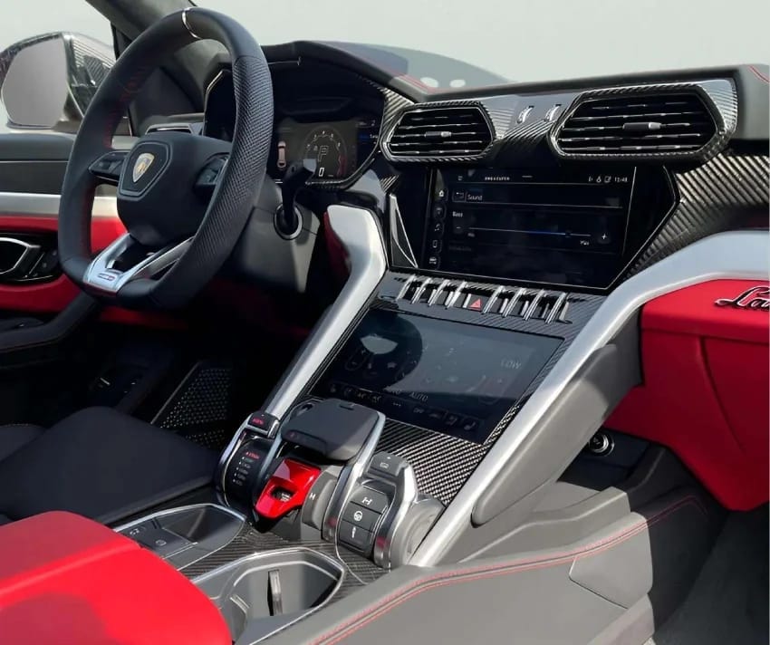 LAMBORGHINI Urus MY2 - Image 5