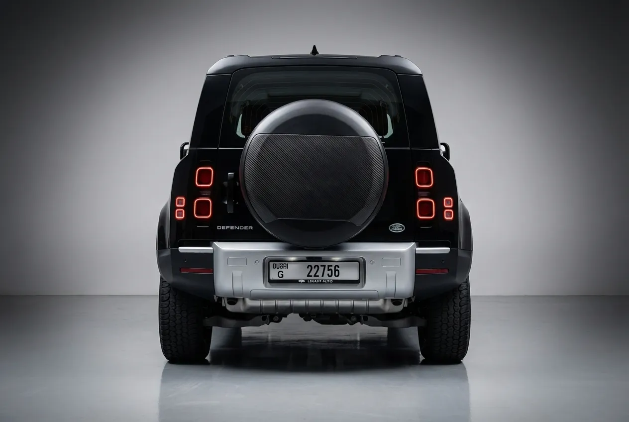 Land Rover Defender - Image 3