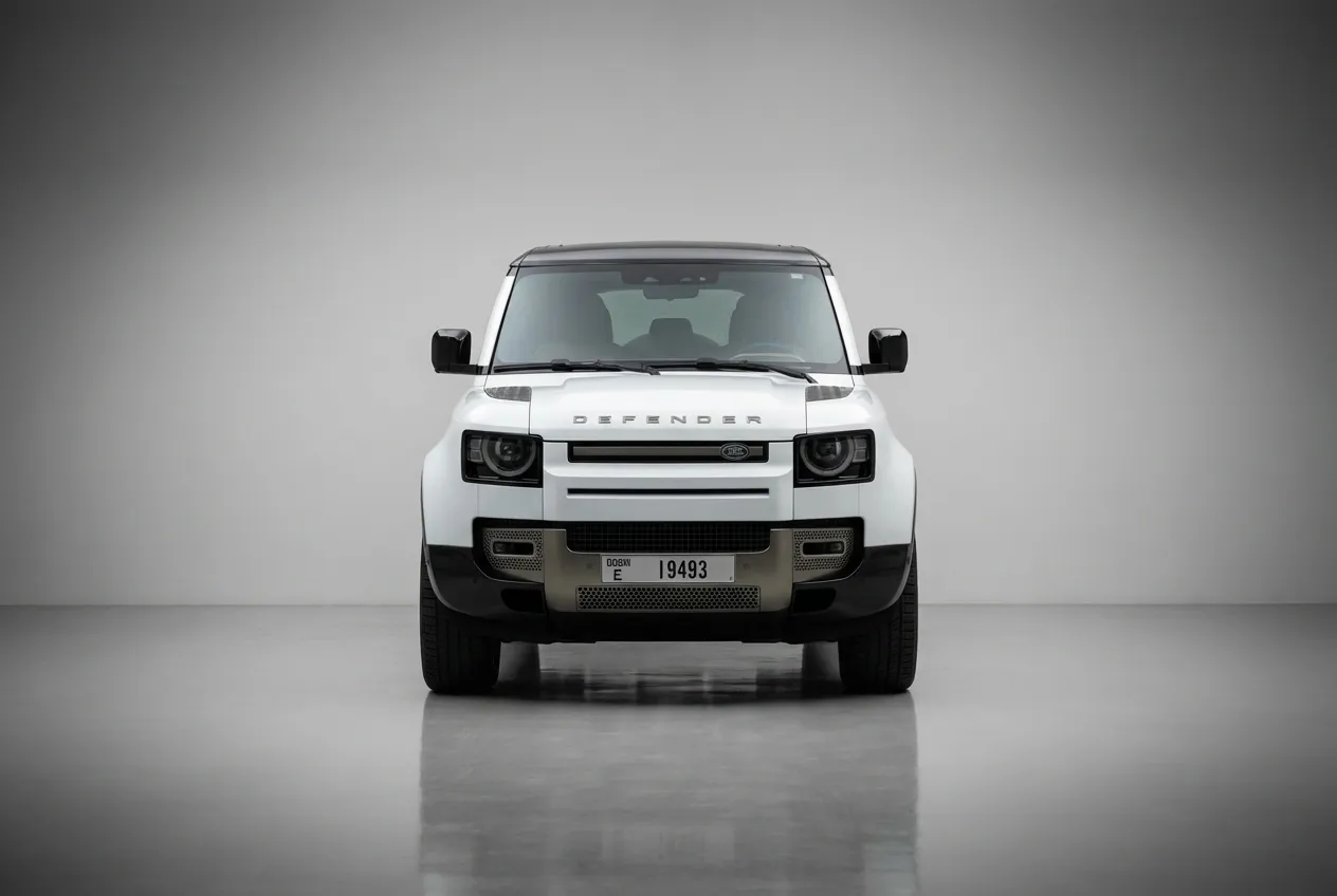 Land Rover Defender - Image 1