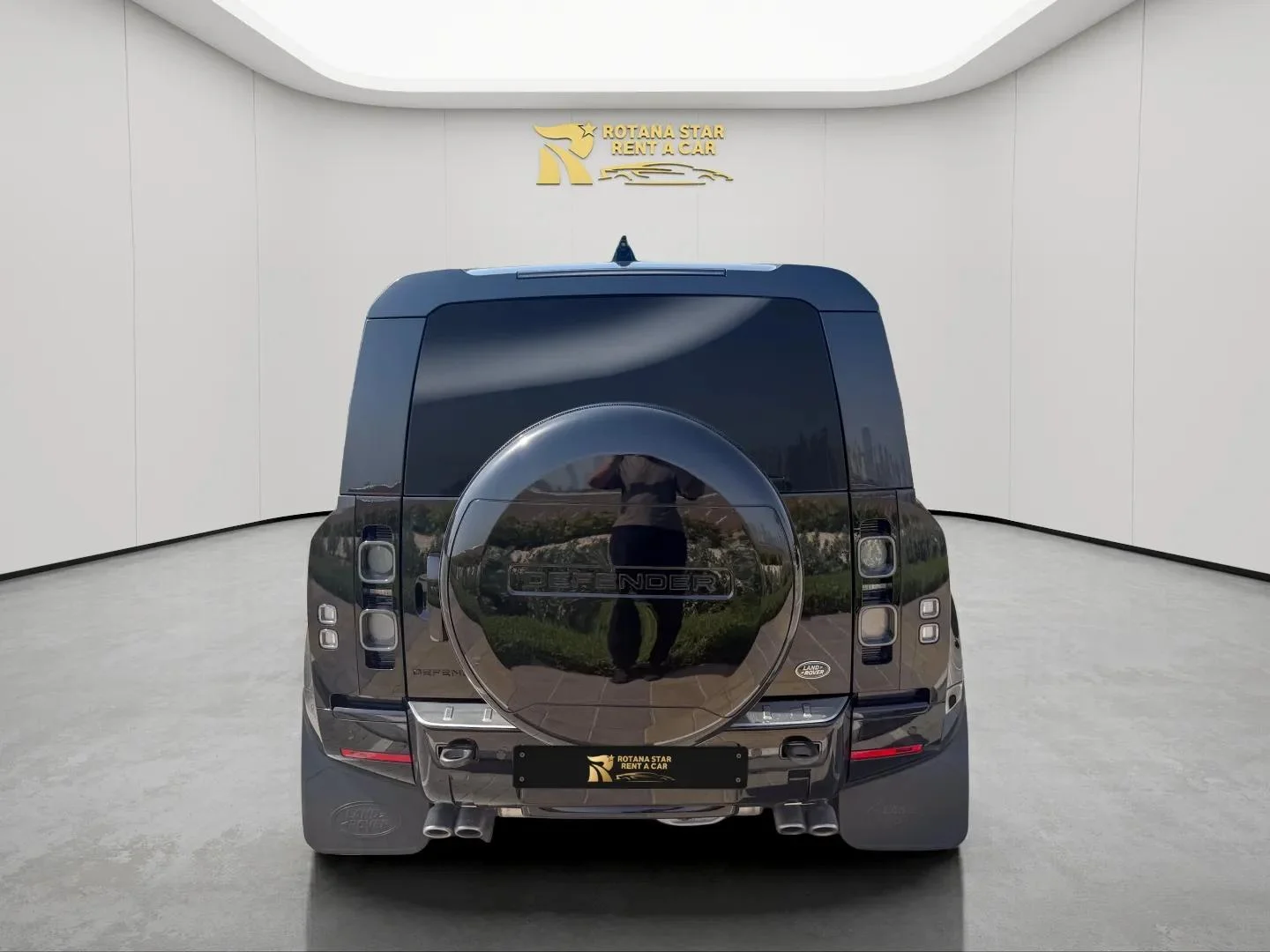 Land Rover Defender V8 - Image 8