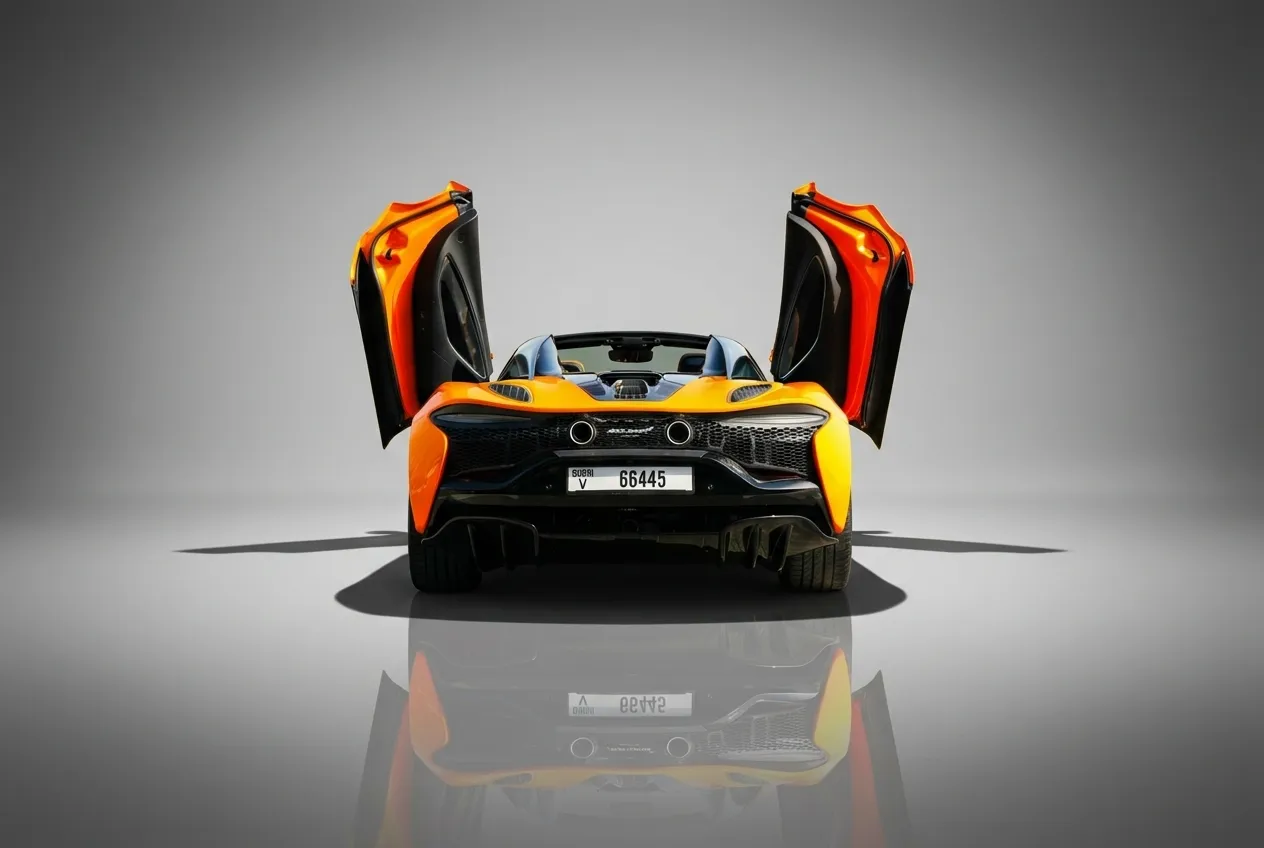 MCLAREN Artura Spider - Image 4