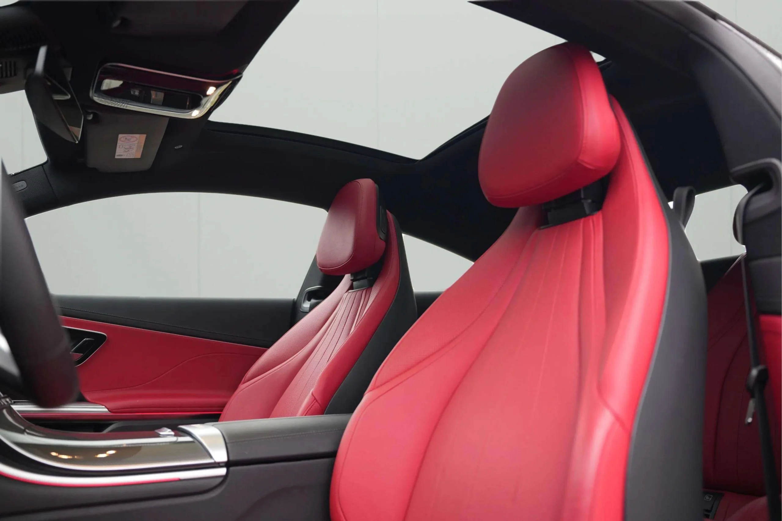 MERCEDES CLE 200 - Image 8