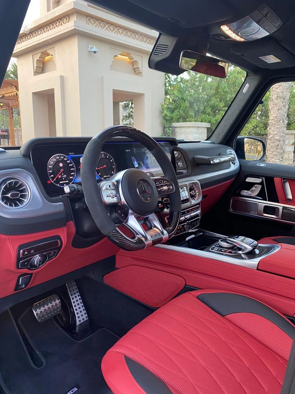 MERCEDES G63 - Image 5