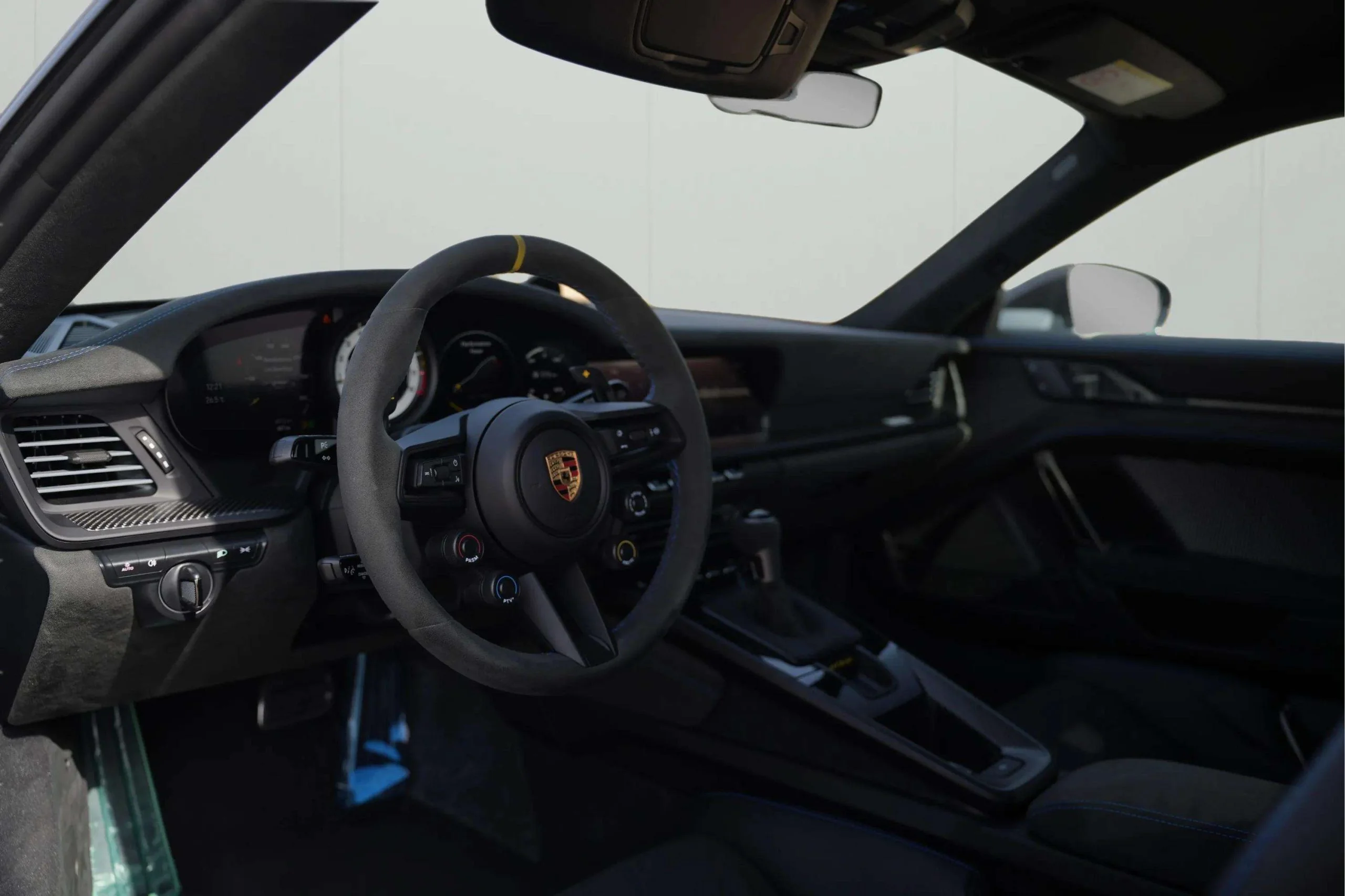 PORSCHE 911 GT3 RS - Image 5