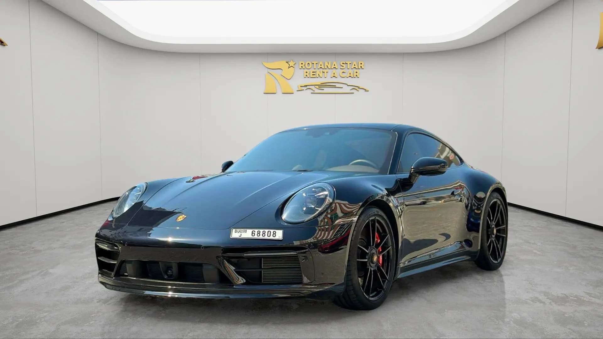 PORSCHE 911 GTS - Image 2