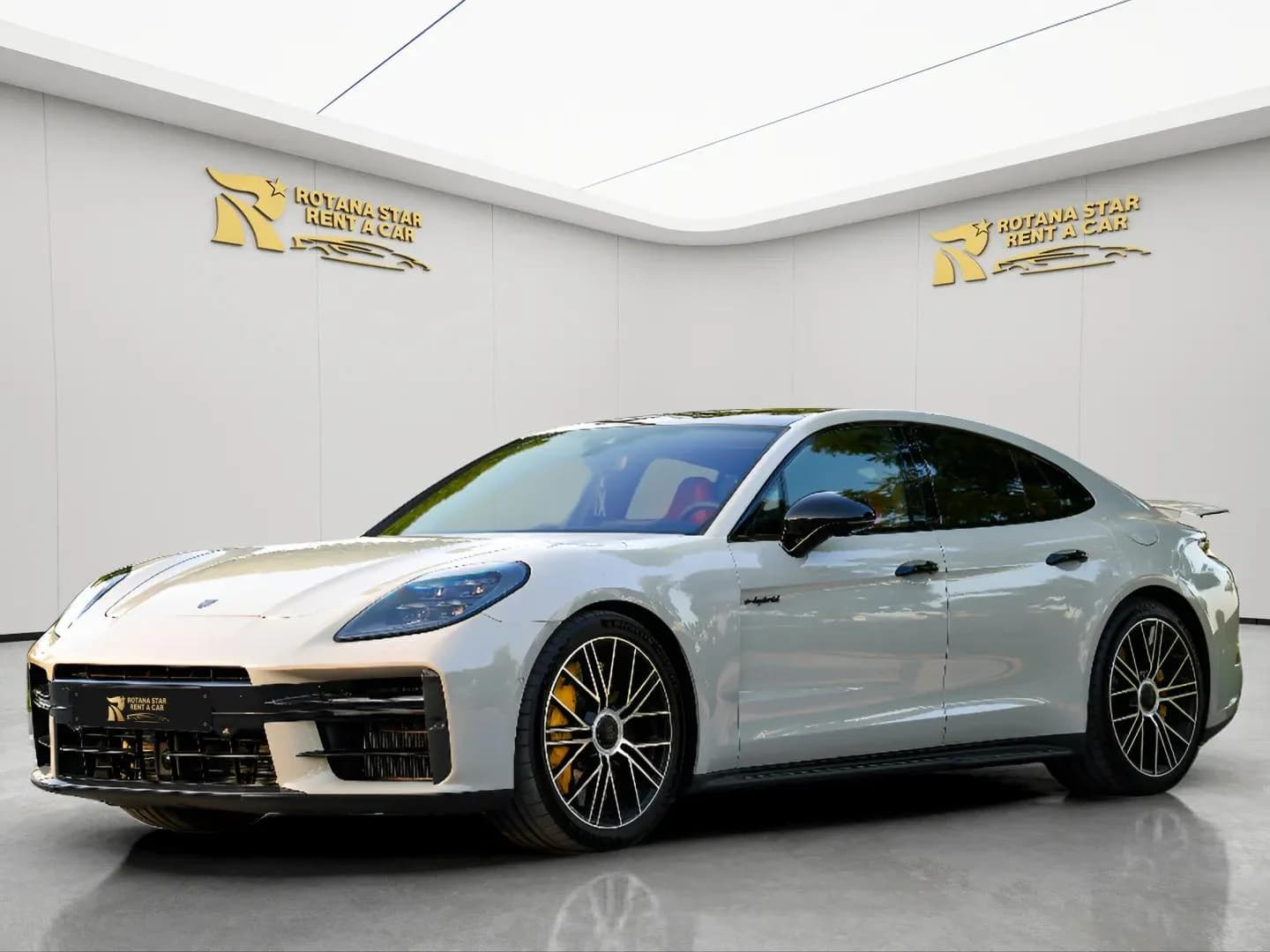 PORSCHE Panamera Turbo S E-Hybrid - Image 2