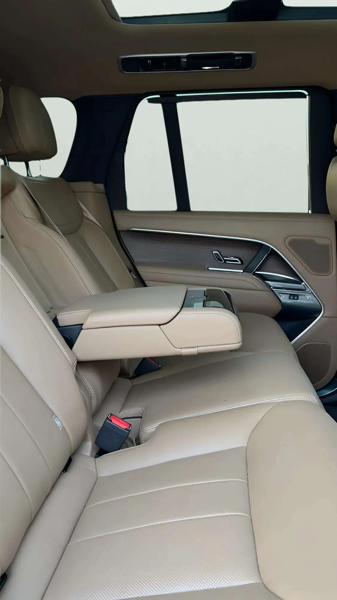 Range Rover HSE - Image 9