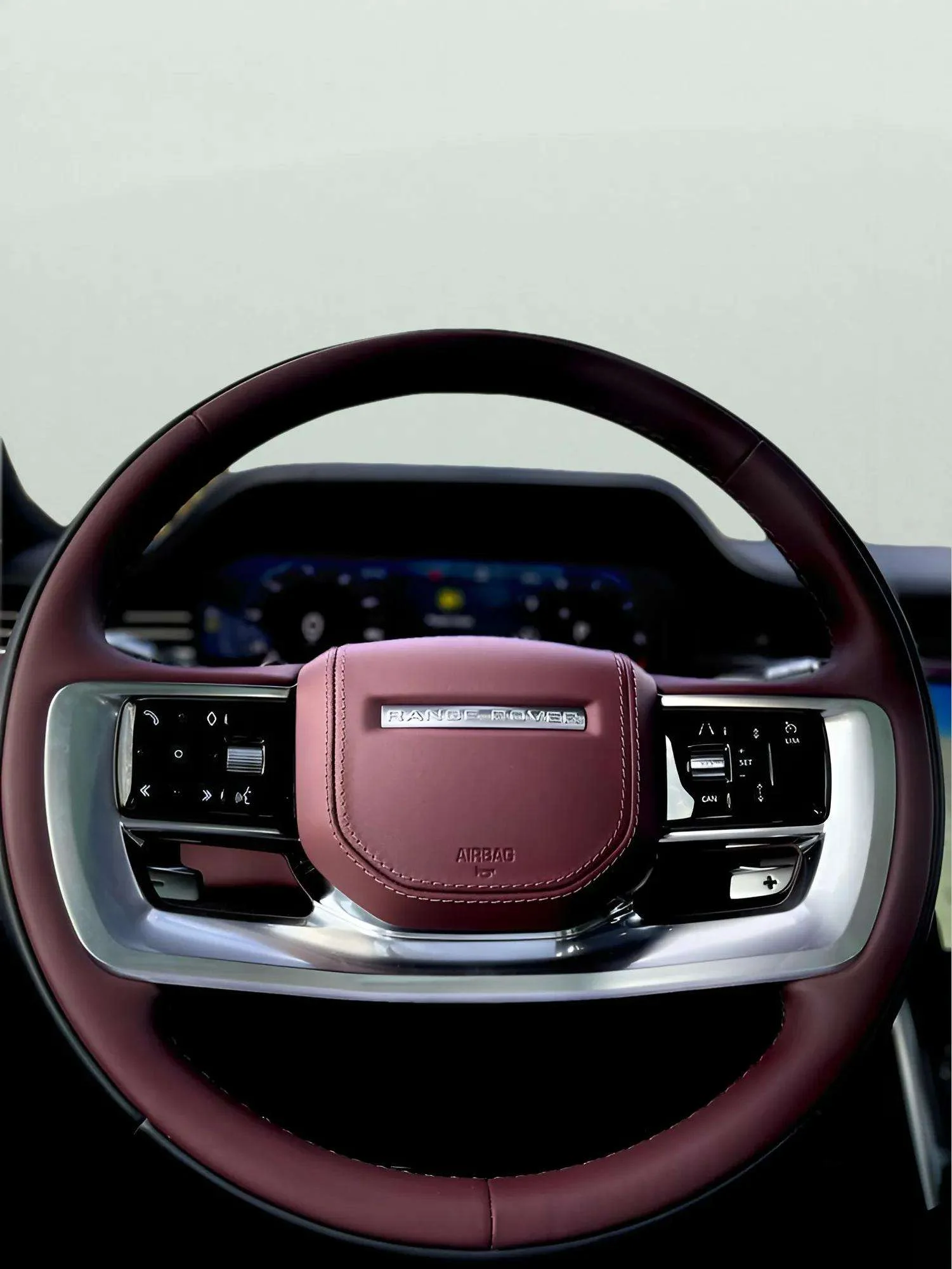 Range Rover HSE - Image 11