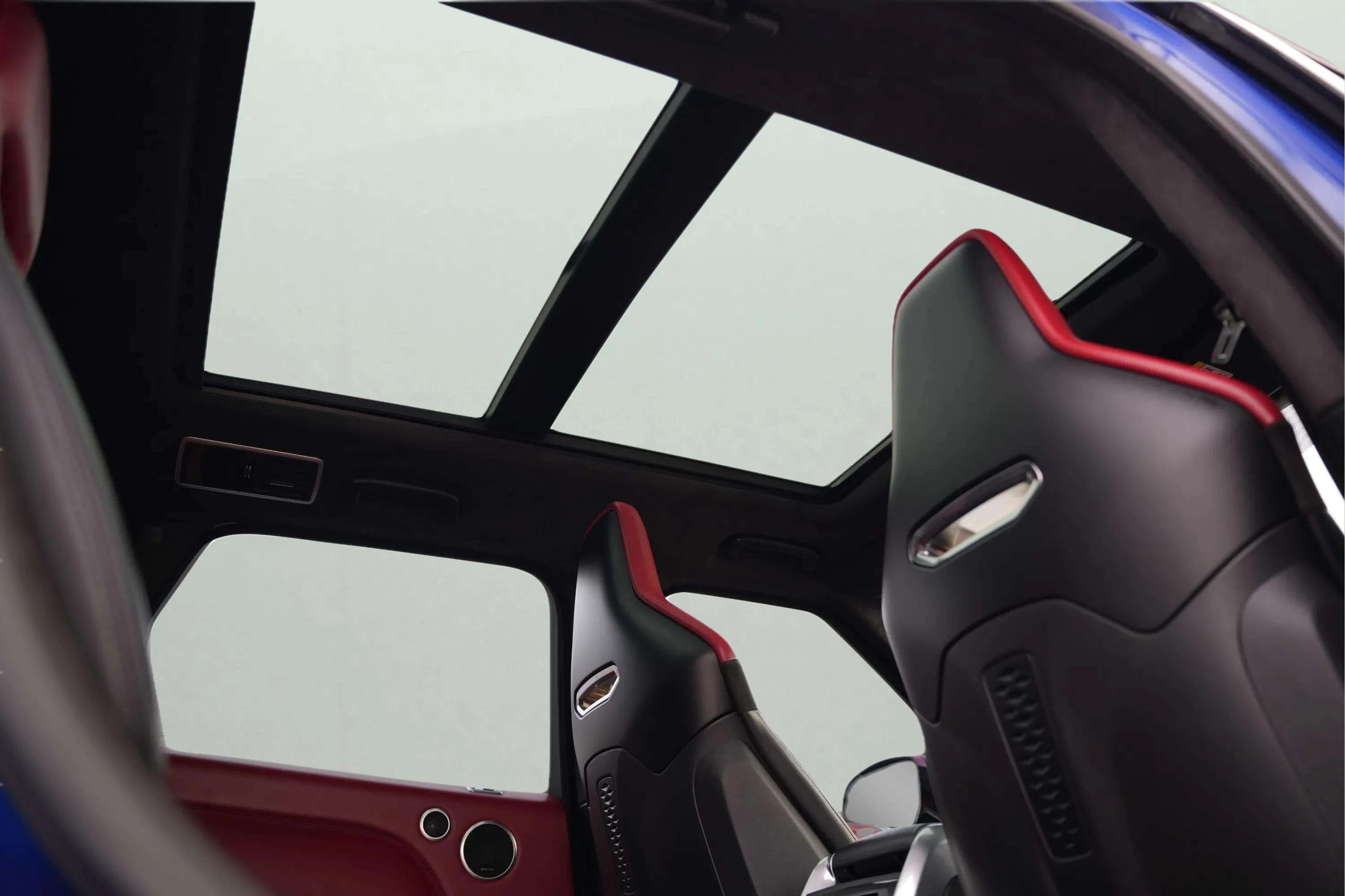 Range Rover Sport SVR - Image 11