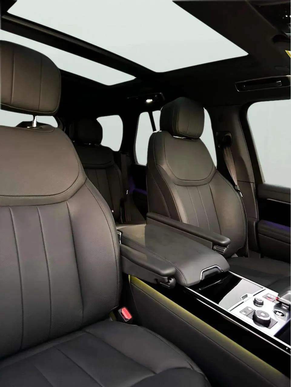 LANDROVER Range Rover Vogue - Image 4