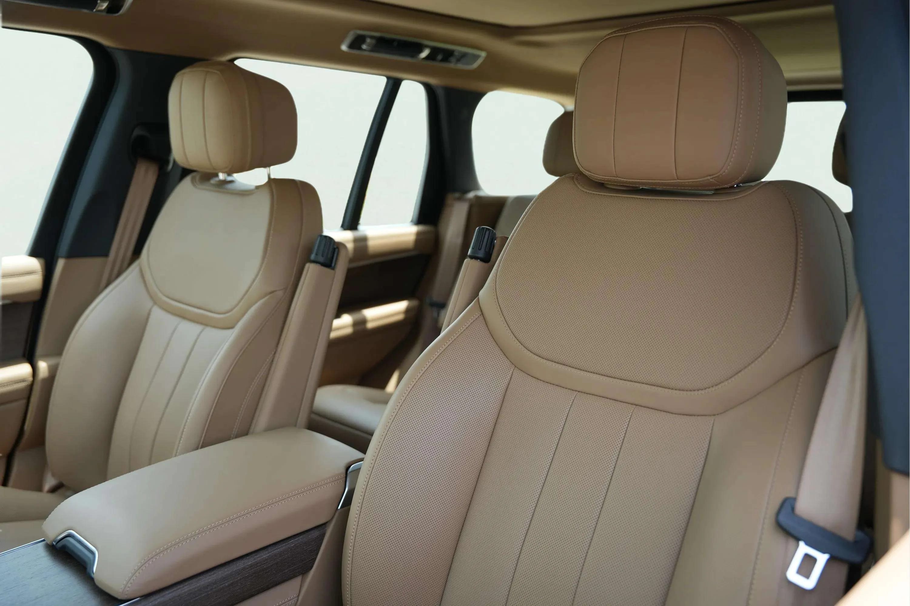 LANDROVER Range Rover Vogue - Image 11