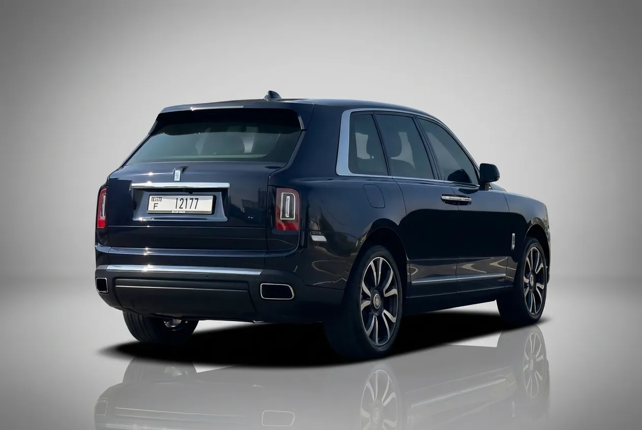 ROLLSROYCE Cullinan - Image 4