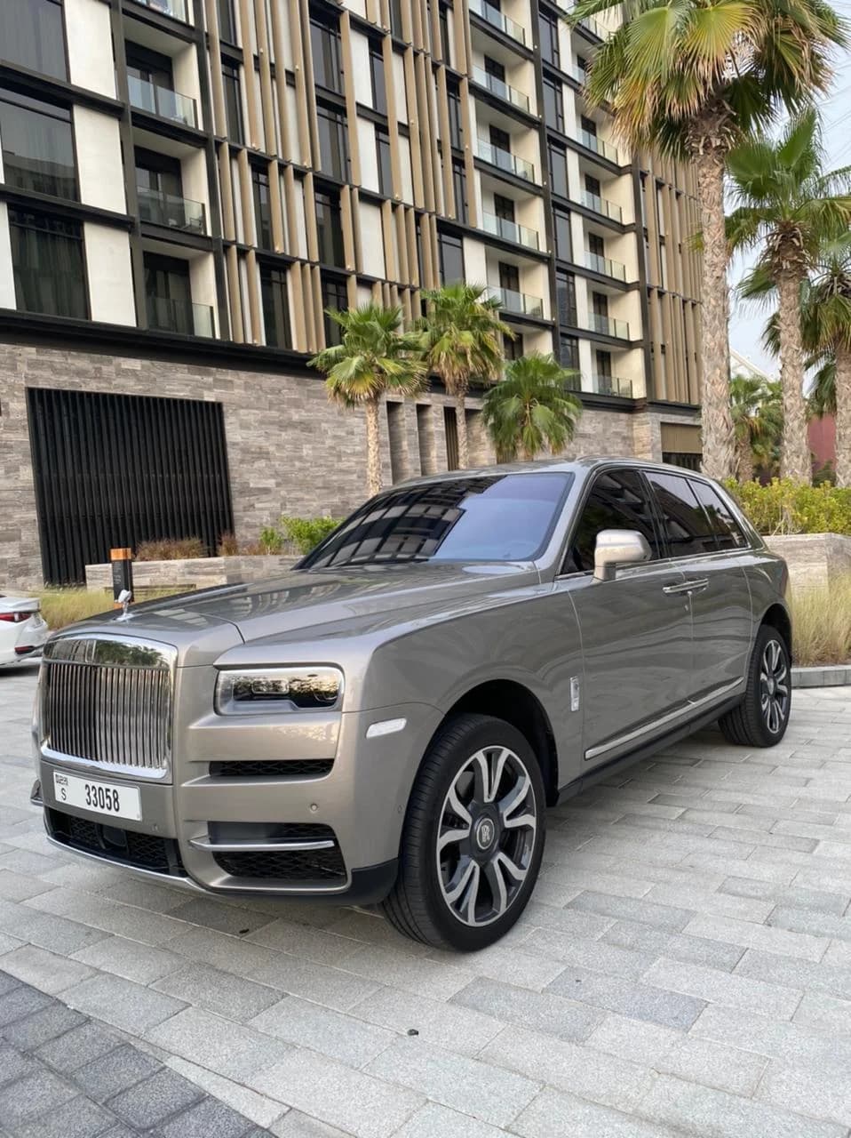 ROLLSROYCE Cullinan - Image 2
