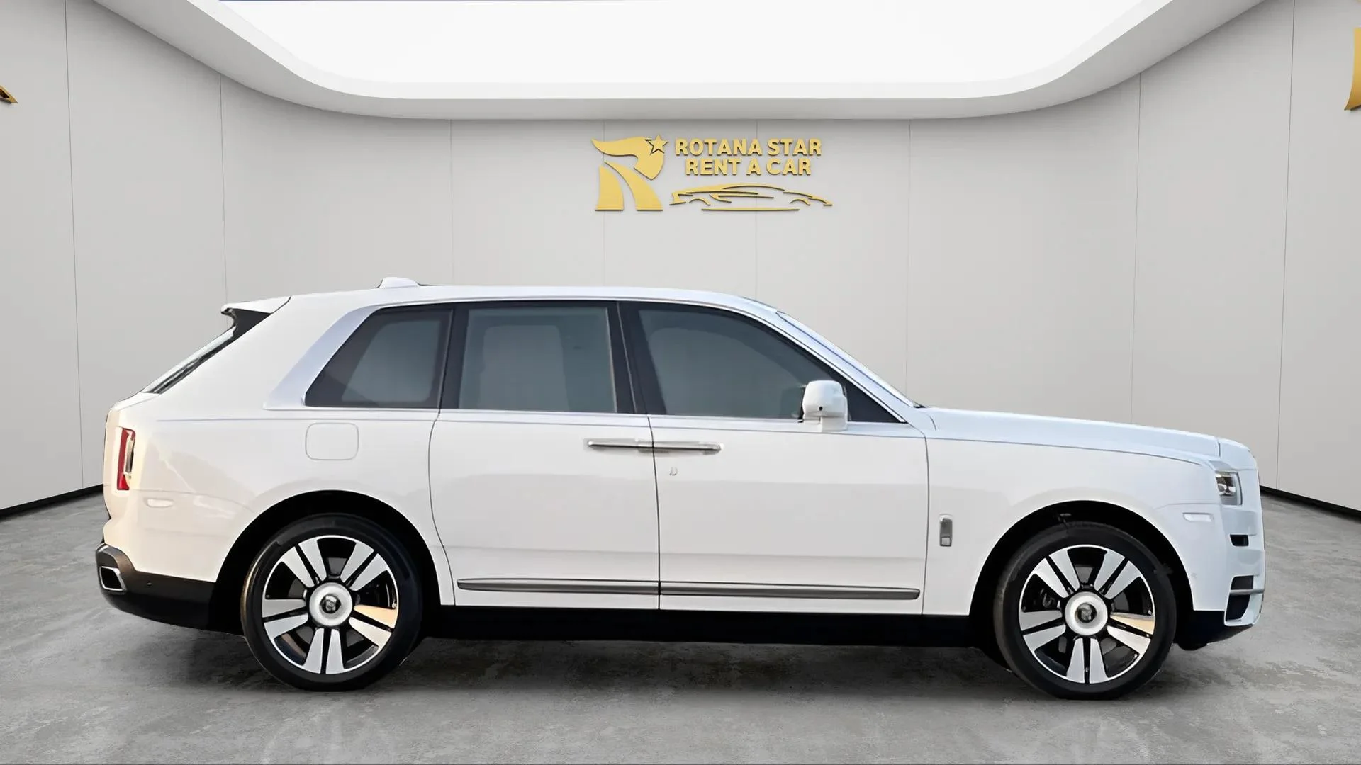 ROLLSROYCE Cullinan - Image 3